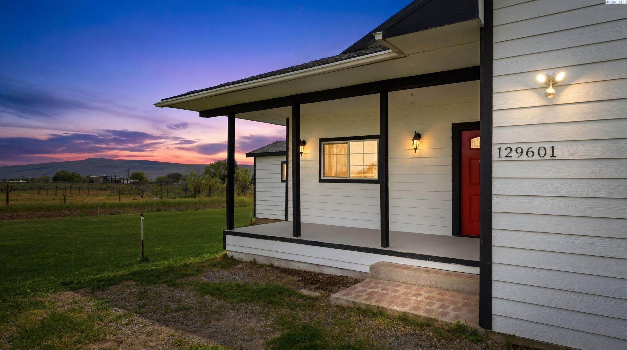 129601 Swain Rd, Prosser, WA 99350