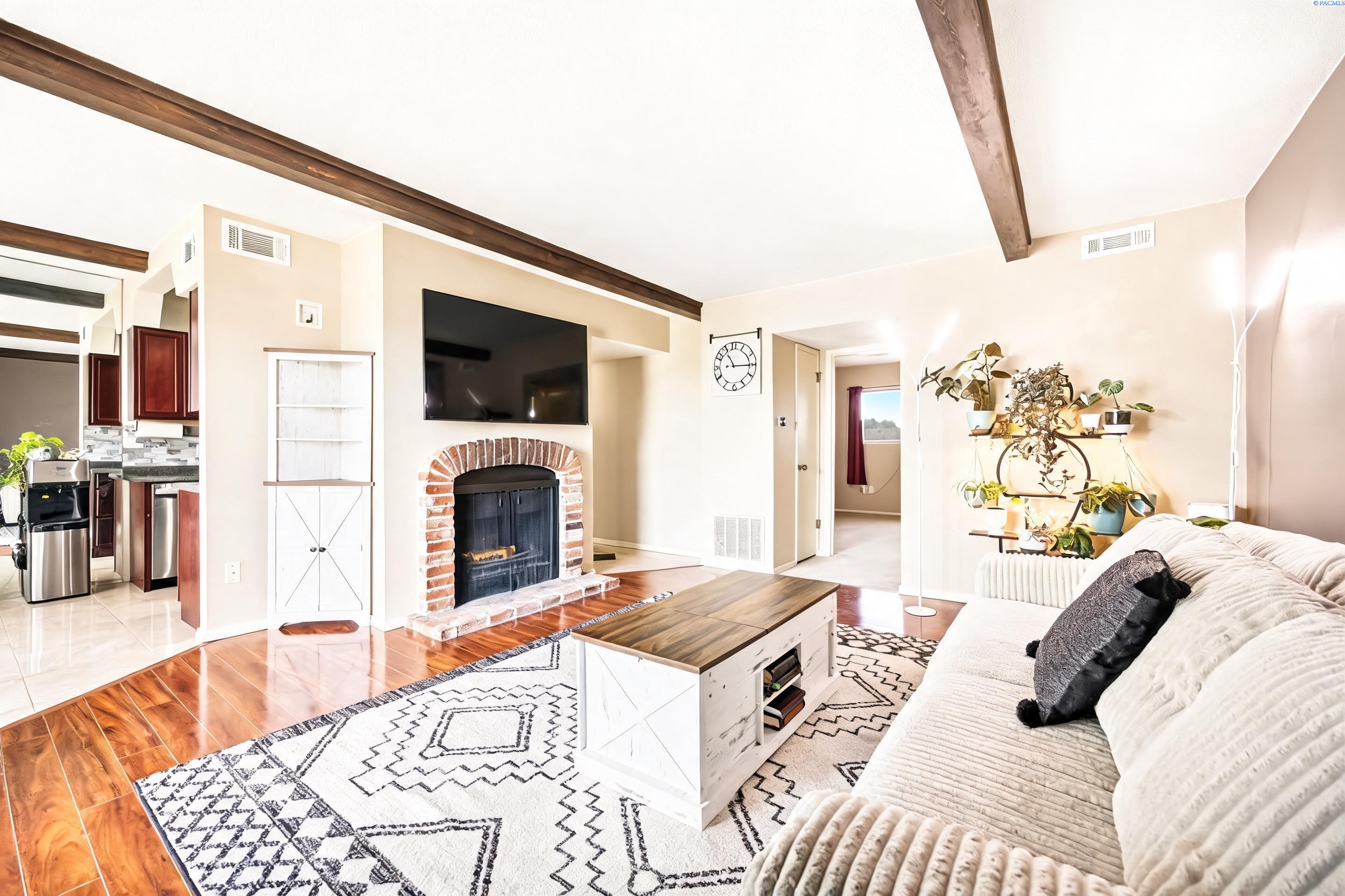 2401 Canal Dr #6C, Kennewick, WA 99336-9999