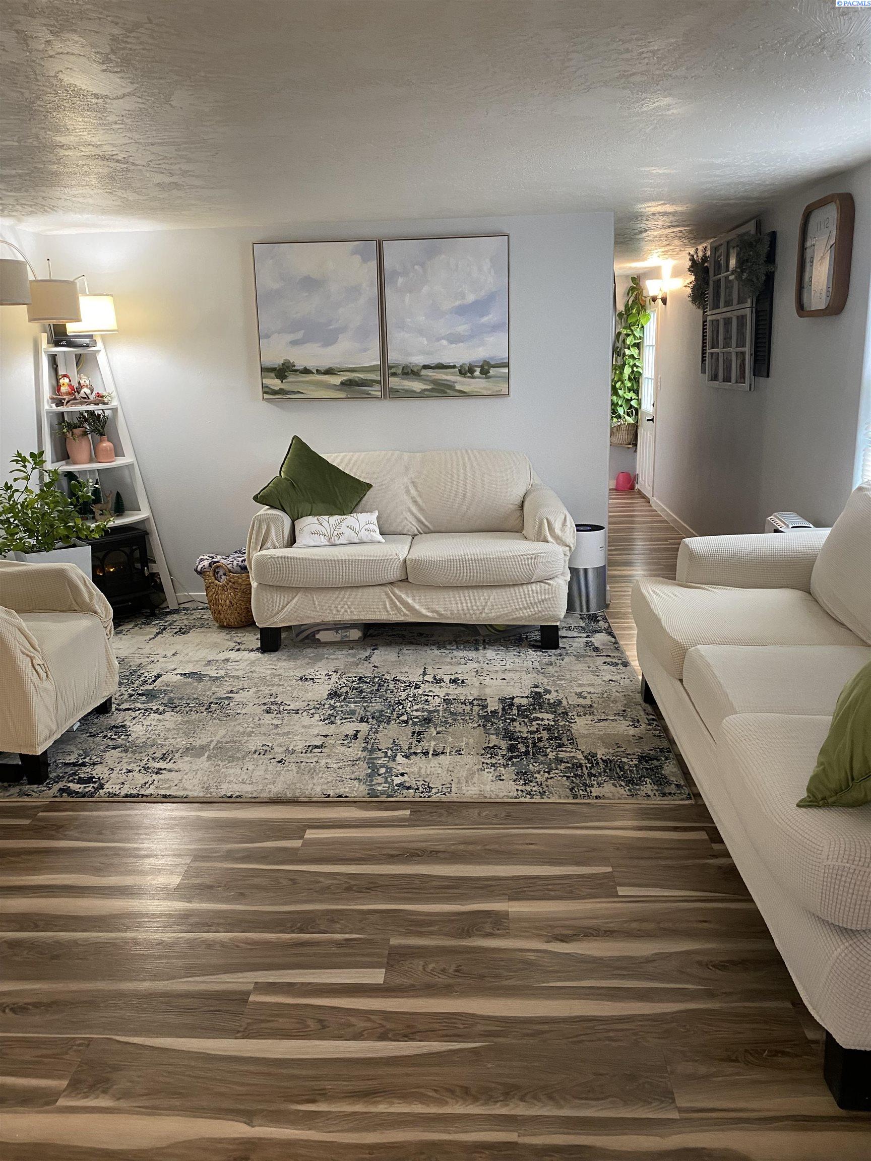 5007 Clearwater  #19, Kennewick, WA 99336