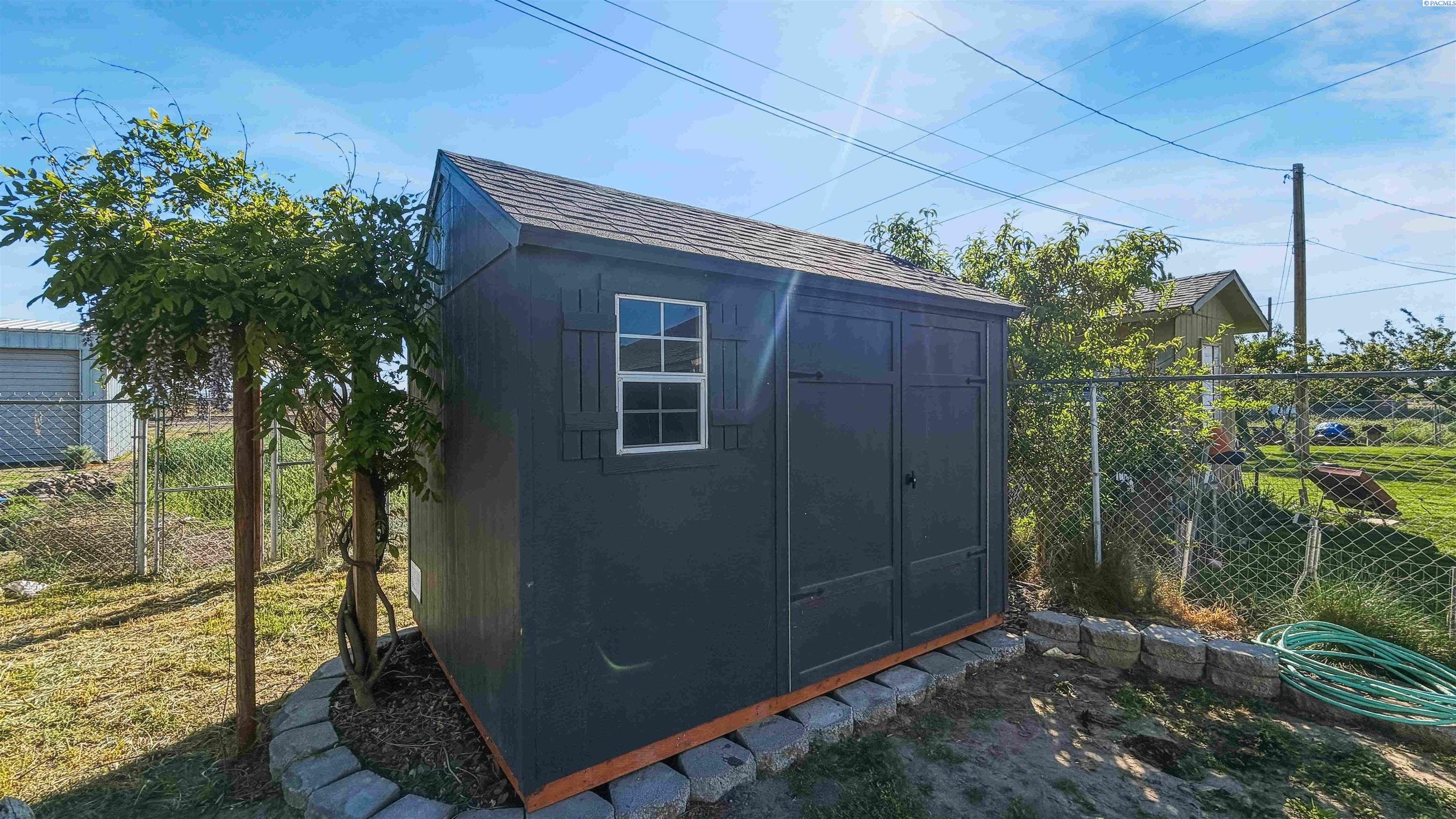 1418 Washington St, Pasco, WA 99301