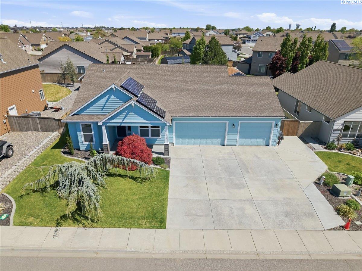 6203 Kent Ln, Pasco, WA 99301