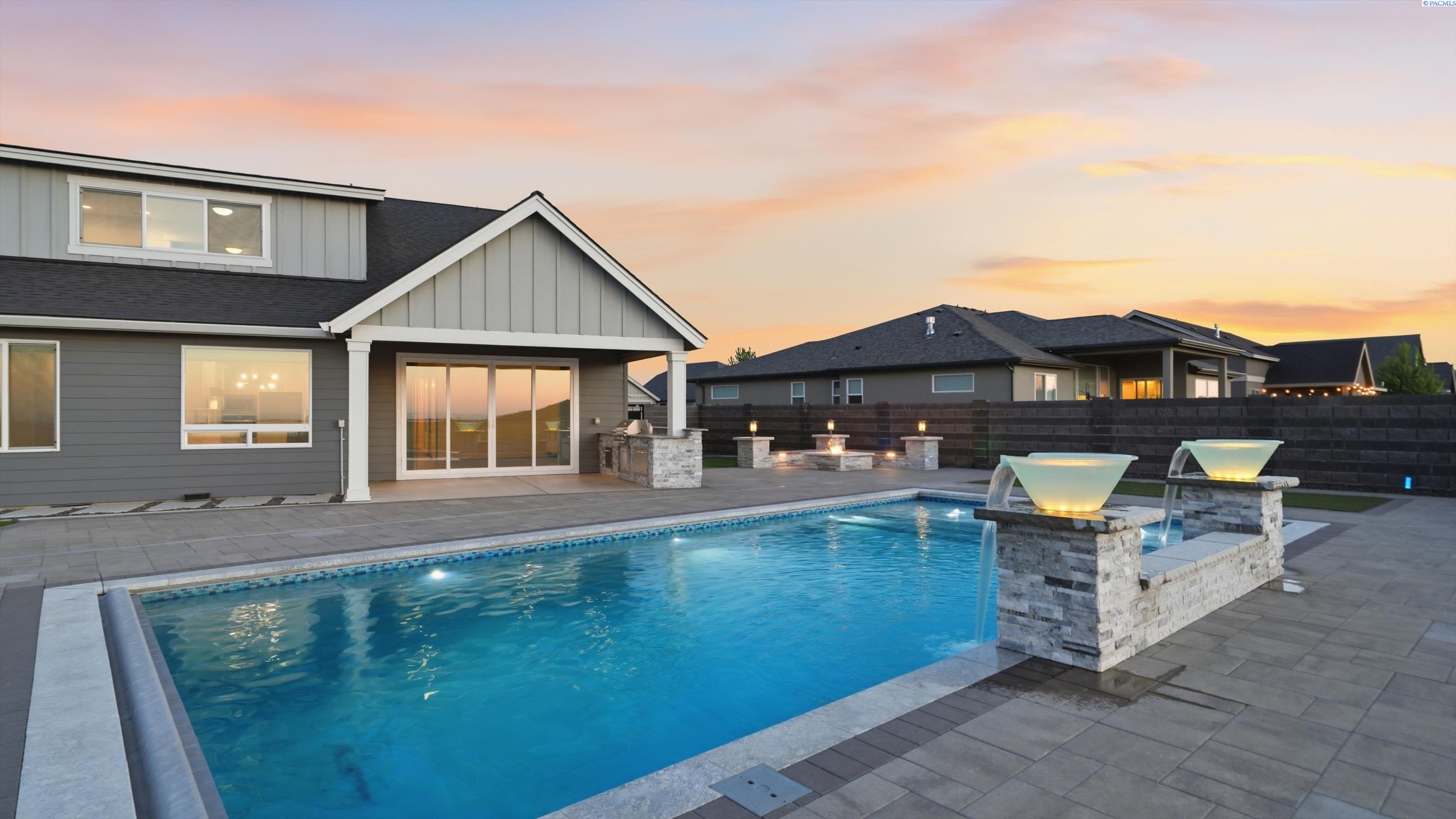 2126 Legacy Ln, Richland, WA 99352