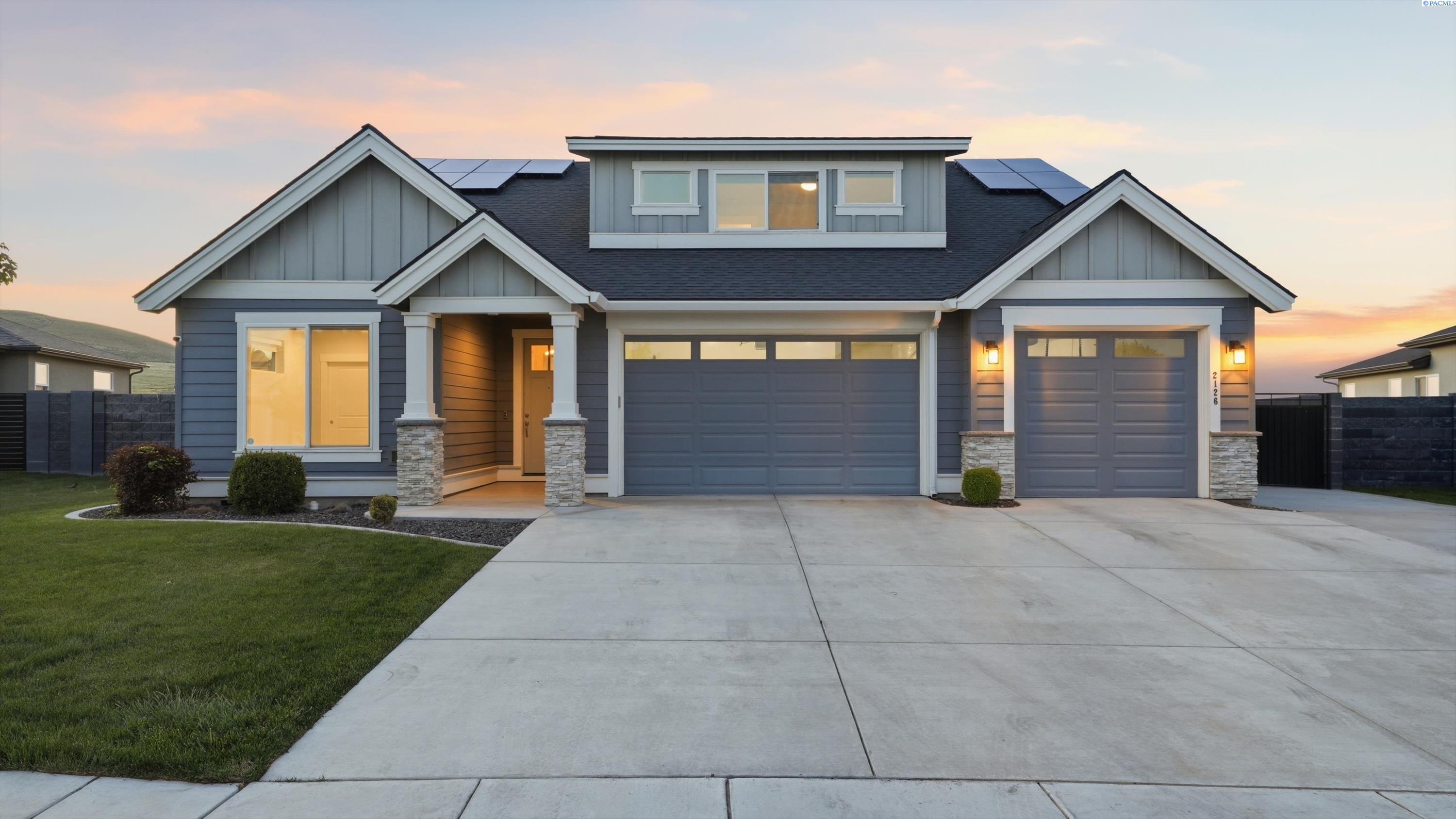 2126 Legacy Ln, Richland, WA 99352