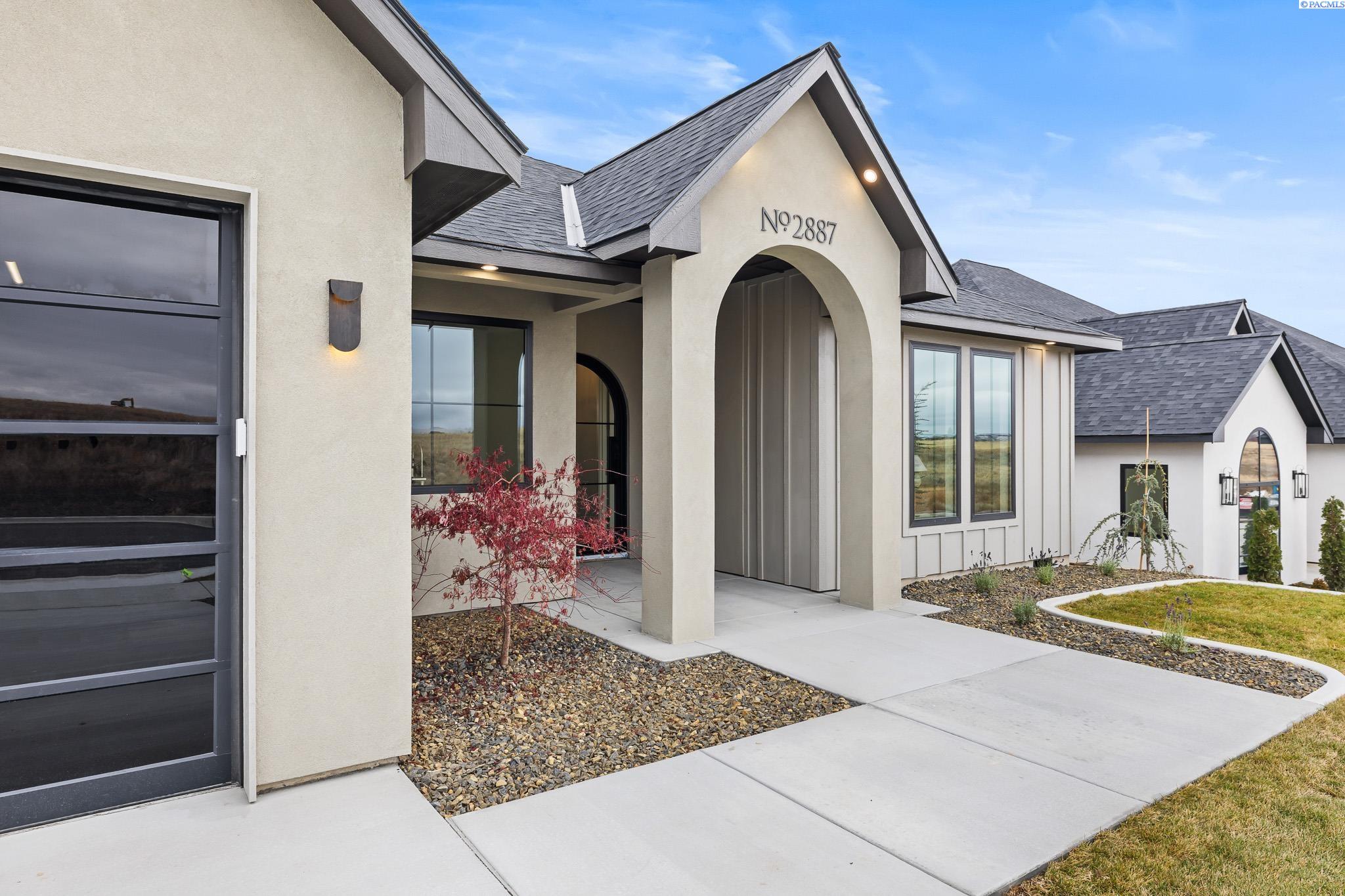2887 Savanna Ave, Richland, WA 99352