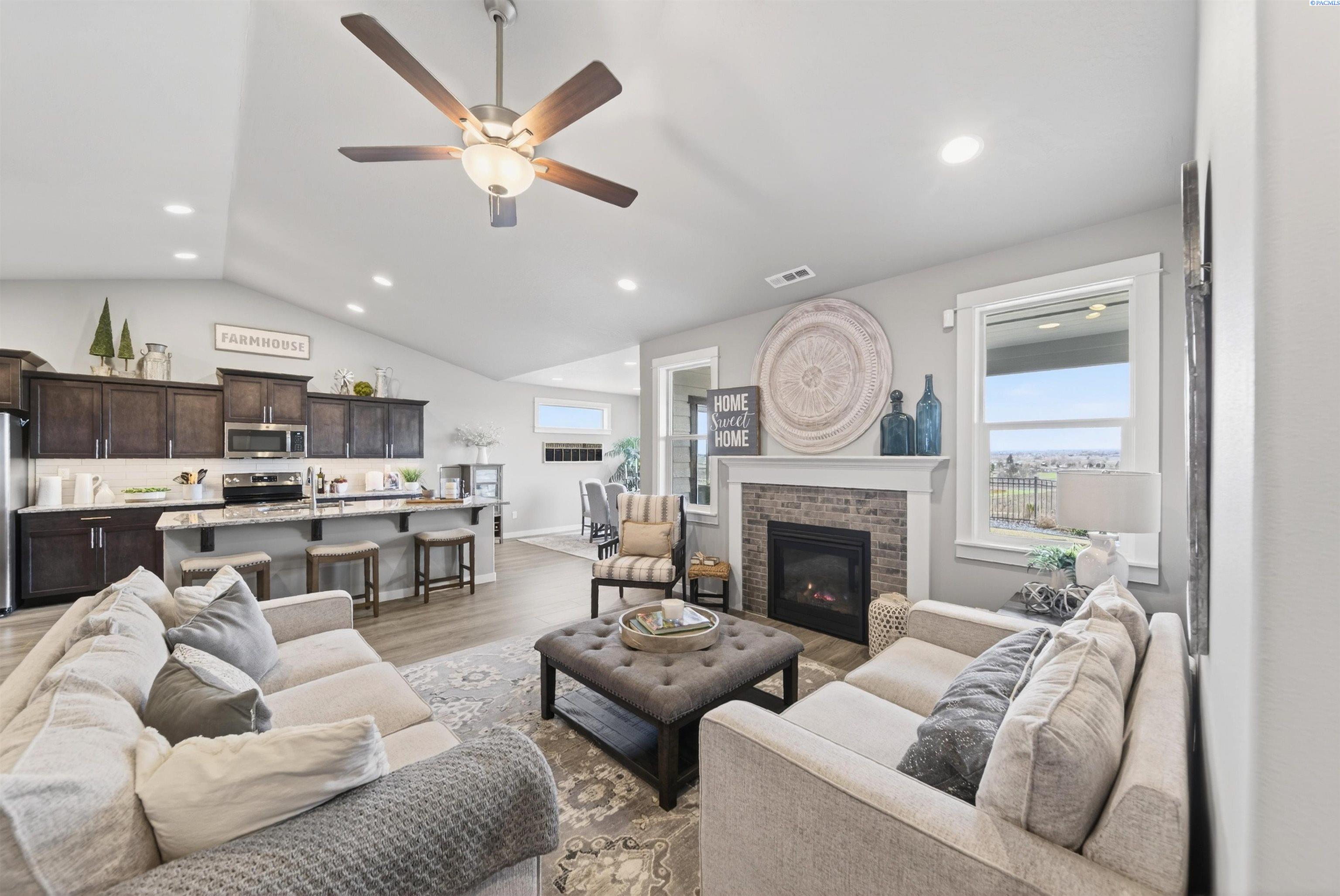 1409 Kelandren Dr, Prosser, WA 99350