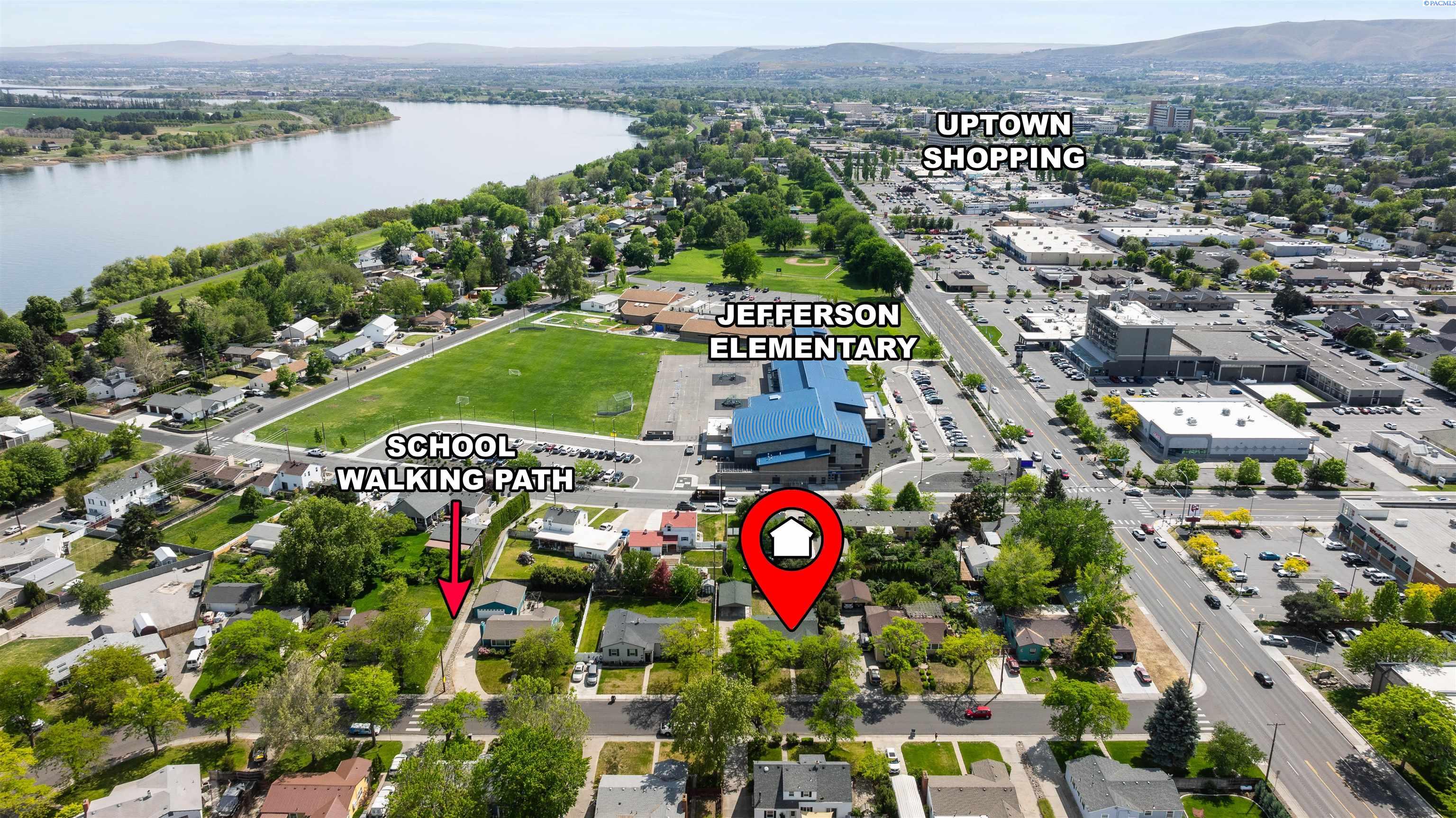 1606 Davison Ave, Richland, WA 99354