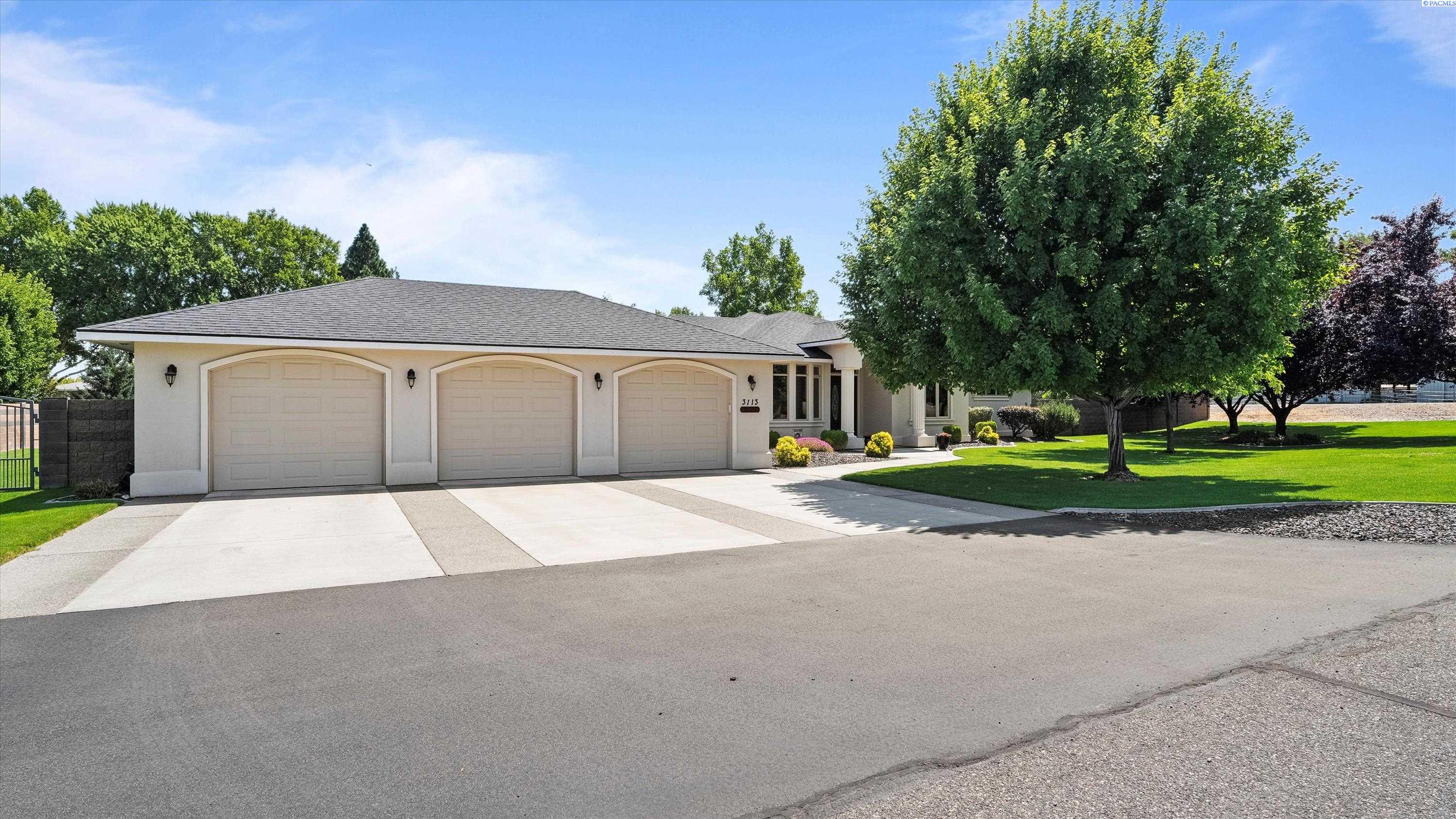 3113 Chardonnay Dr, Pasco, WA 99301