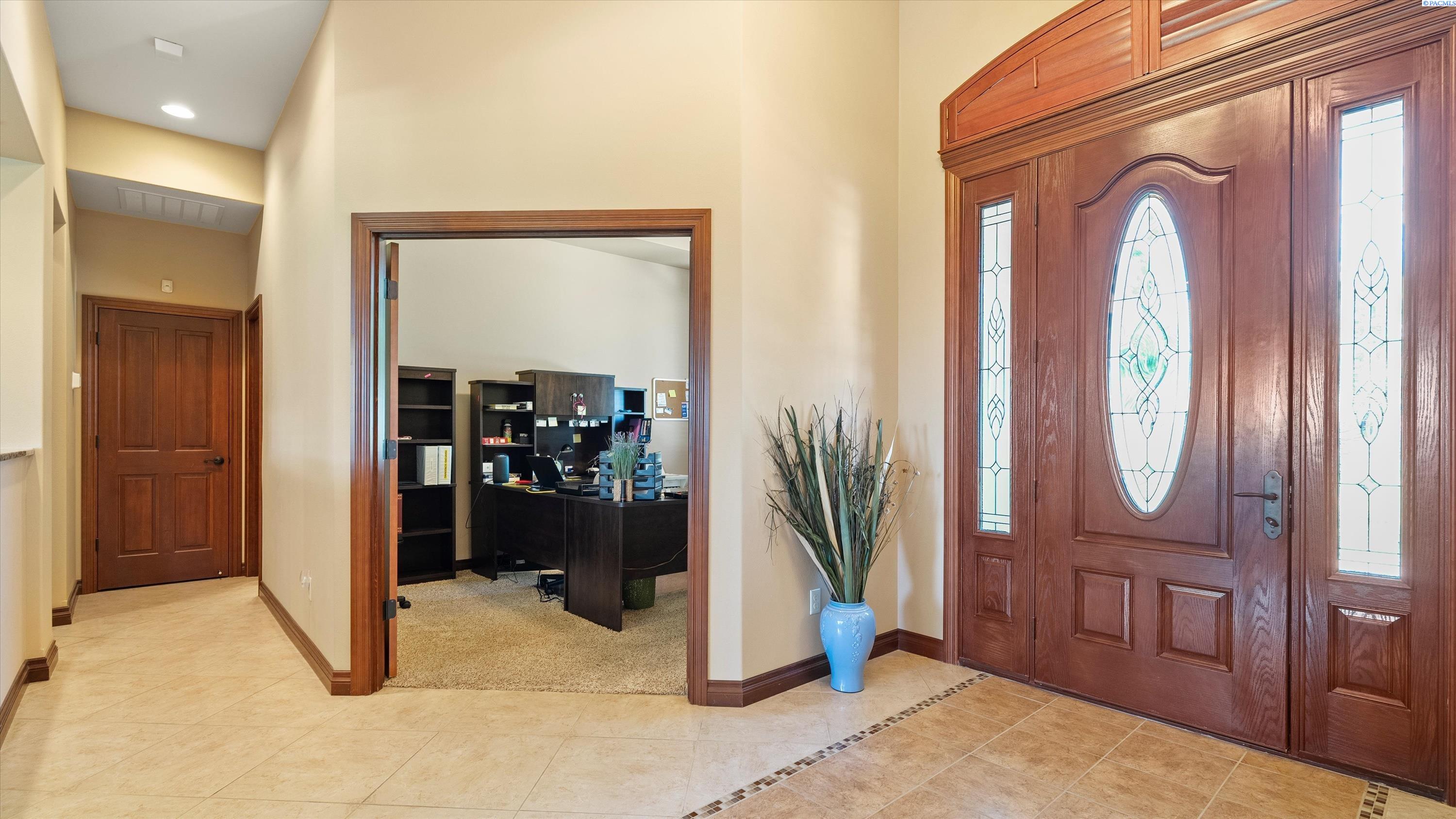 3113 Chardonnay Dr, Pasco, WA 99301