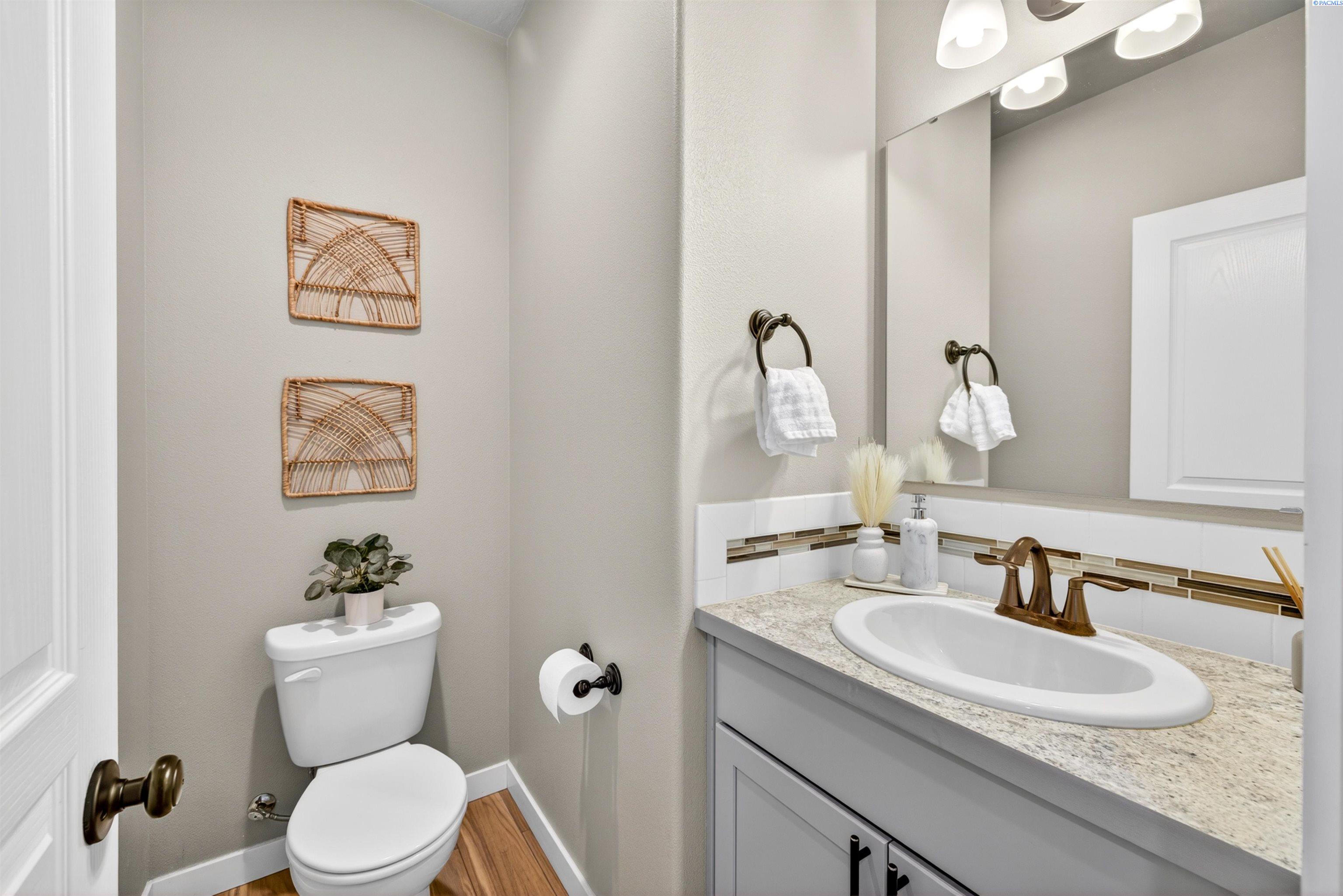 2905 Woodland Pl, Richland, WA 99352