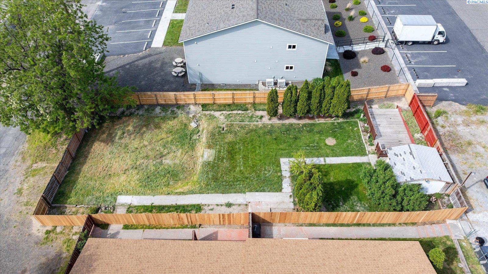 Undetermined 8th St, Benton City, WA 99353