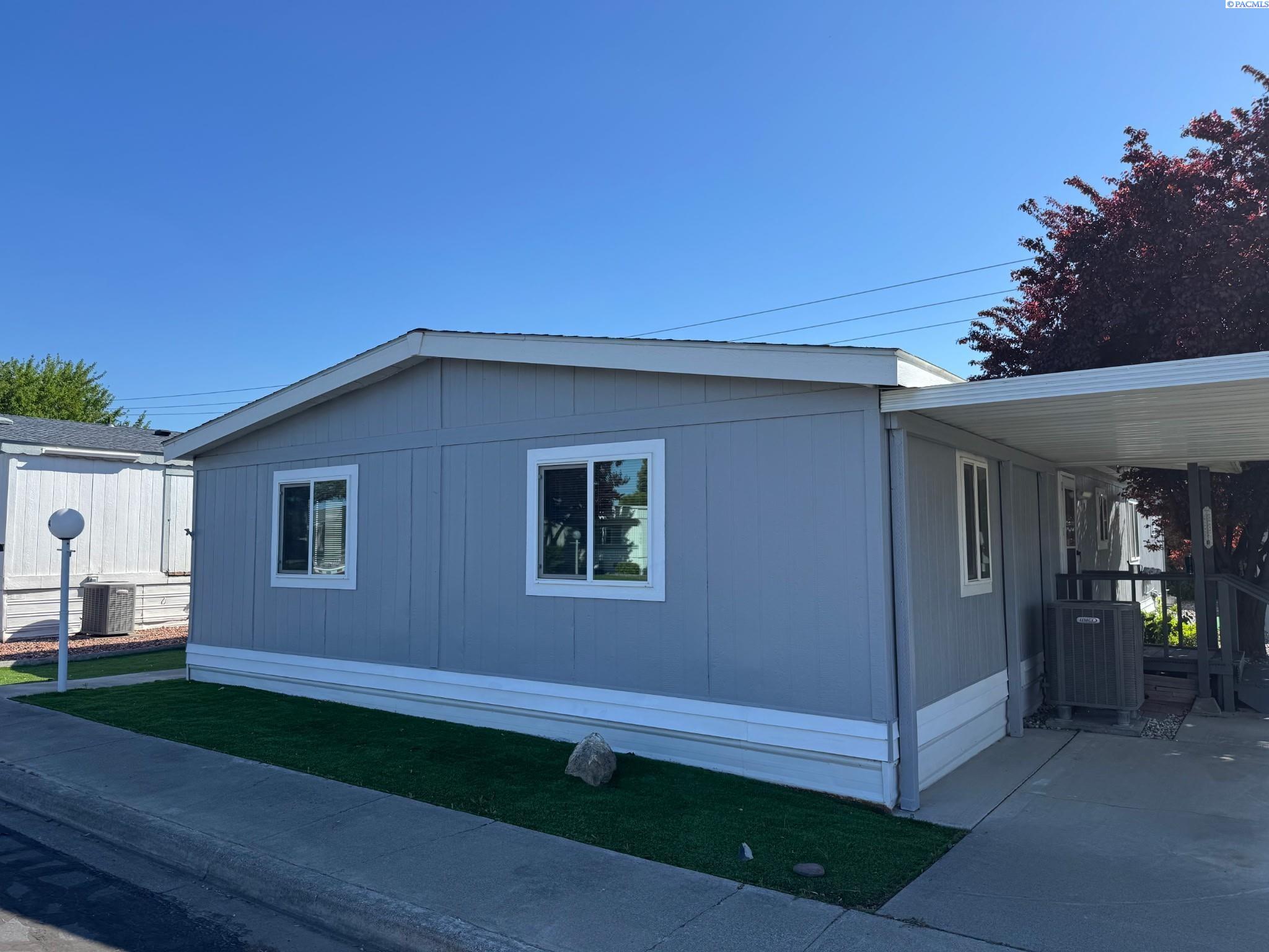 7901 Clearwater #124  #124, Kennewick, WA 99336