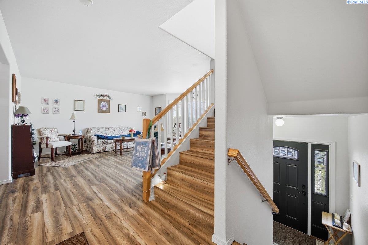 4803 Porlier Ln, Pasco, WA 99301-9999