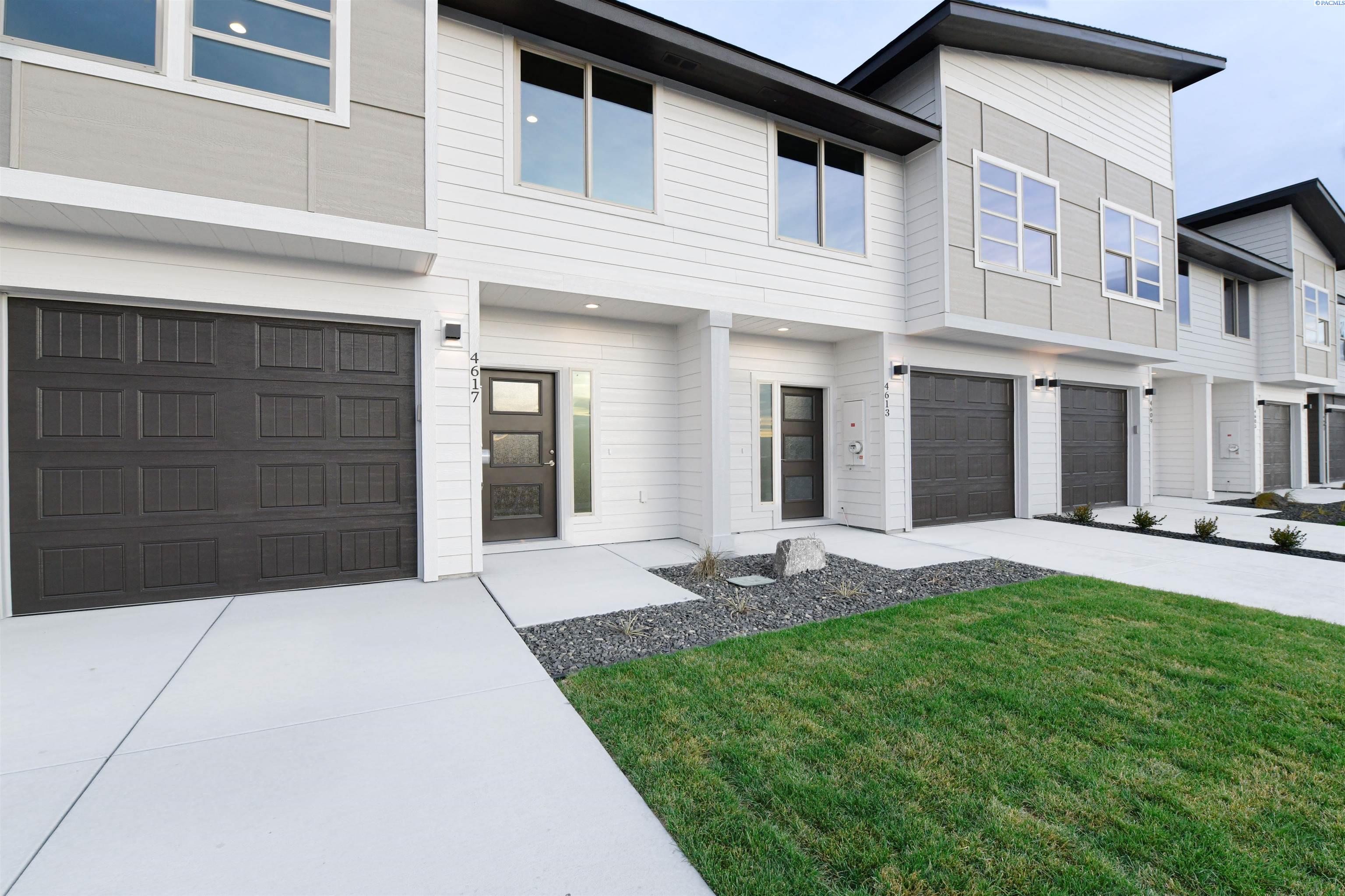 4617 Road 114 , Pasco, WA 99301