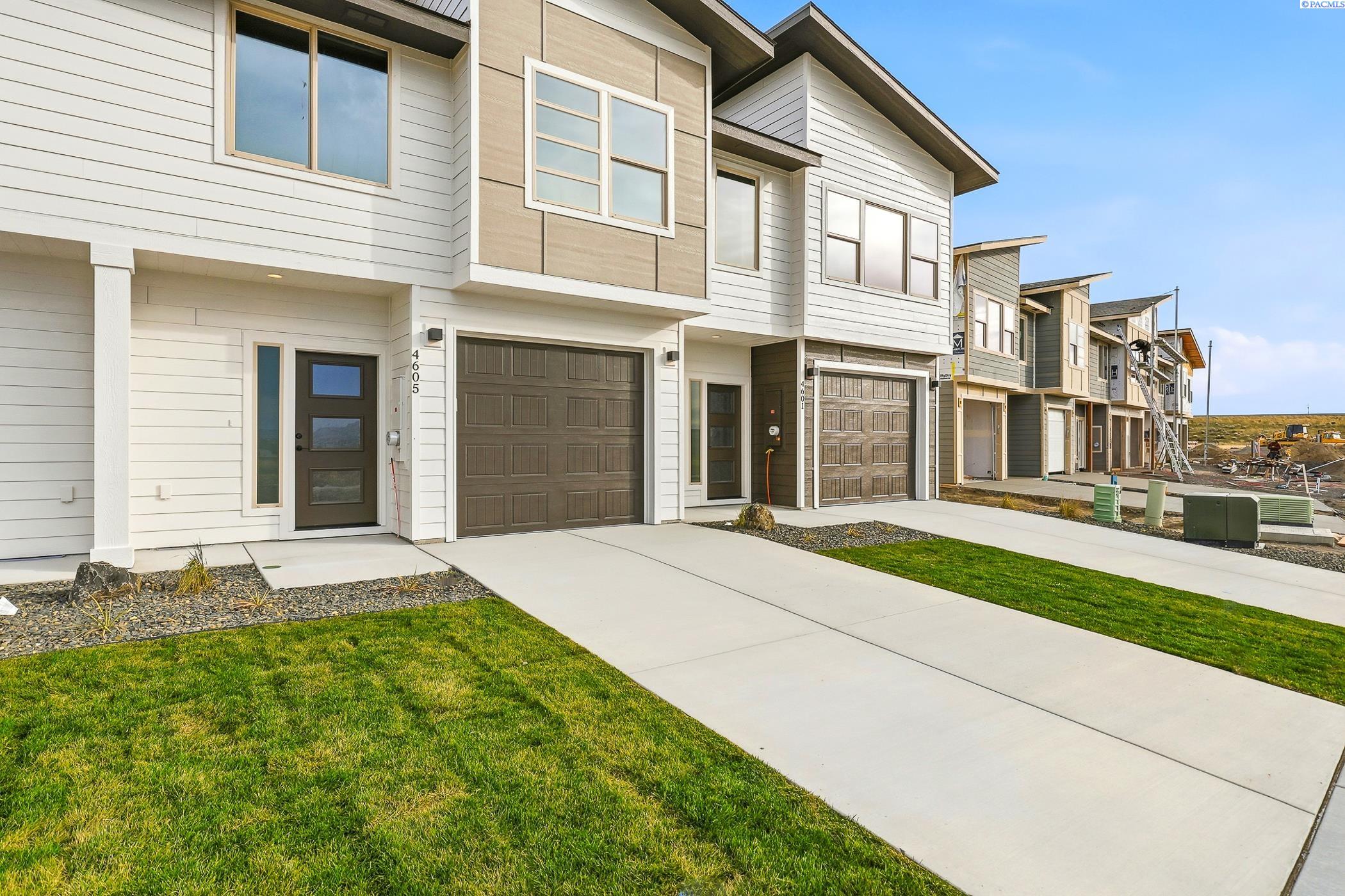 4605 Road 114 , Pasco, WA 99301