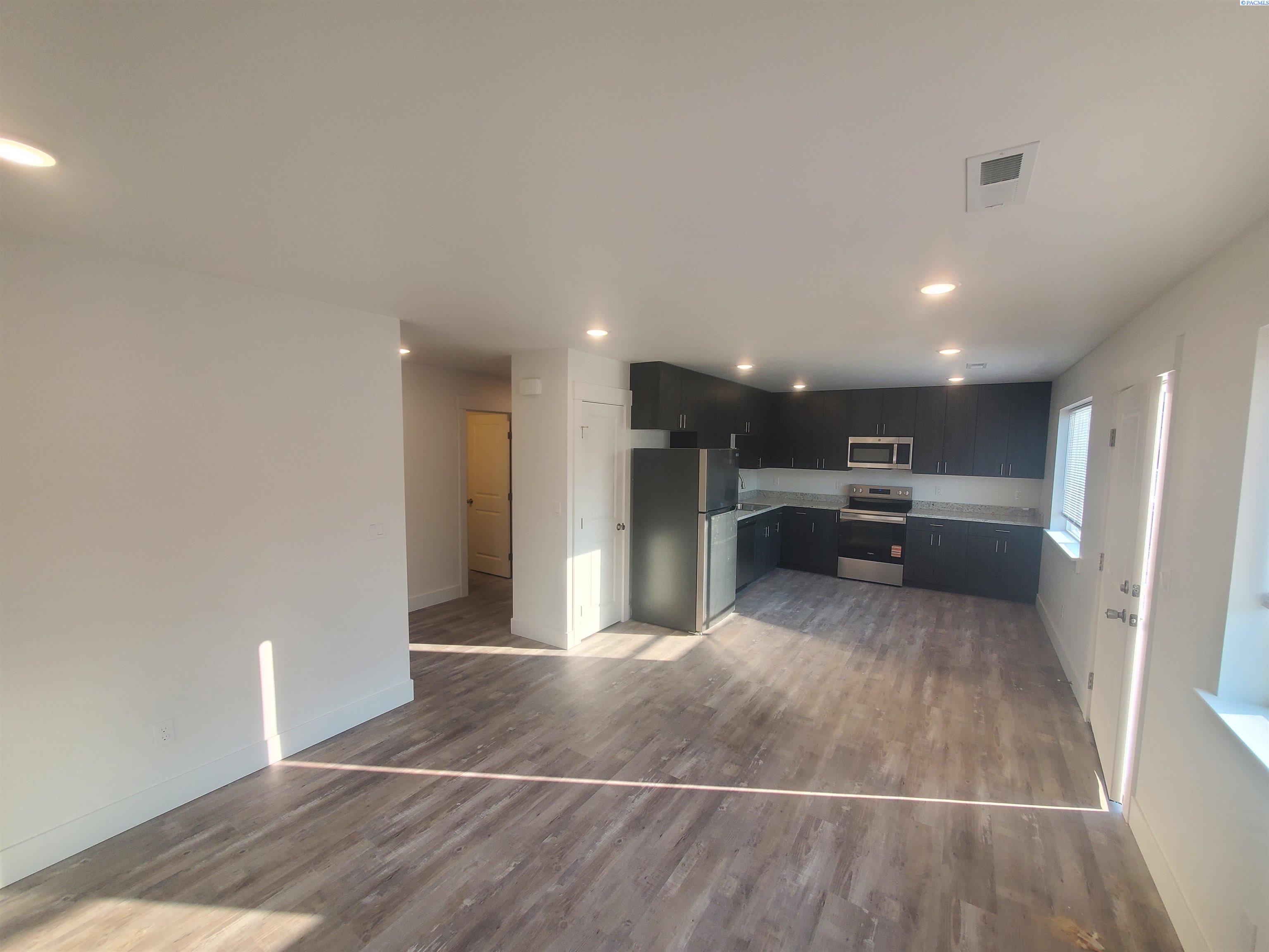5854 41st , Kennewick, WA 99338