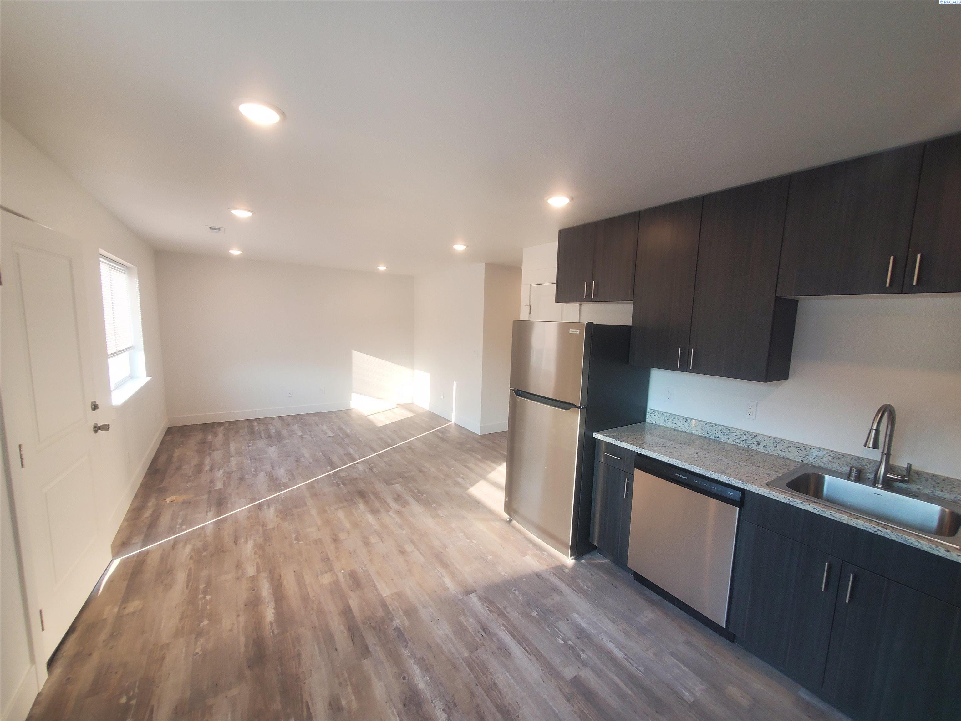5854 41st , Kennewick, WA 99338