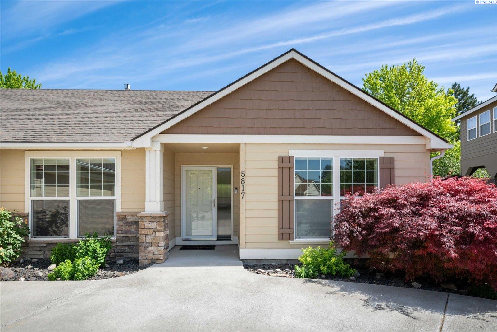 5817 17th , Kennewick, WA 99338