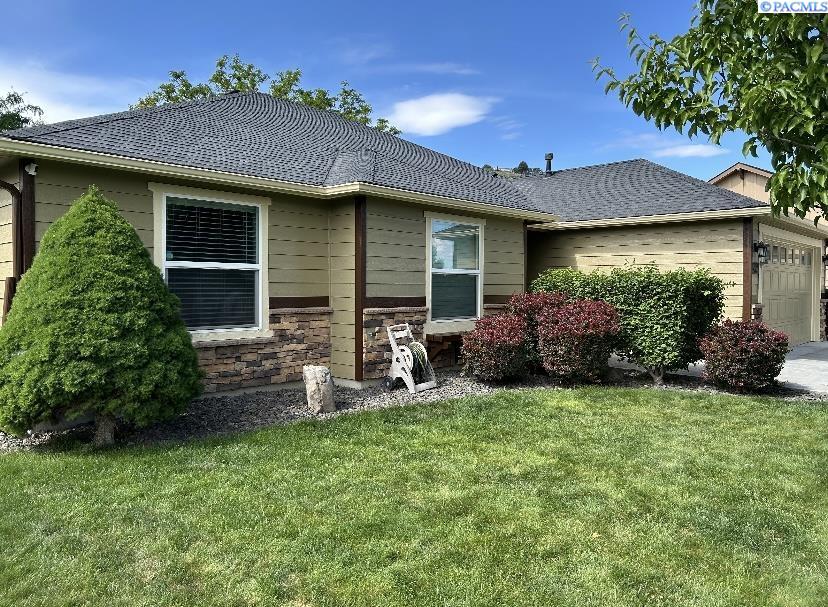 5805 23rd Ave, Kennewick, WA 99338