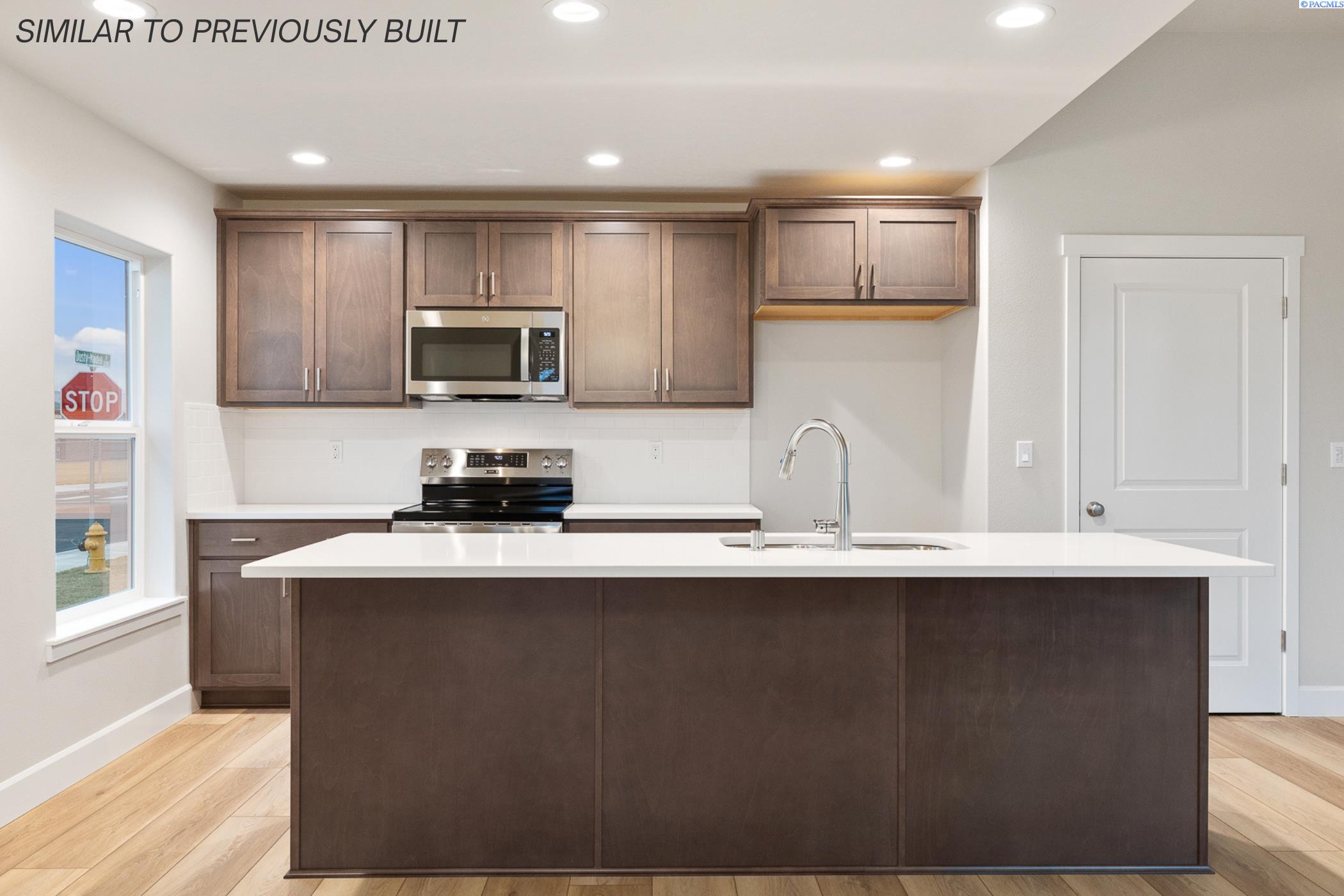 6409 Rd 90 , Pasco, WA 99301