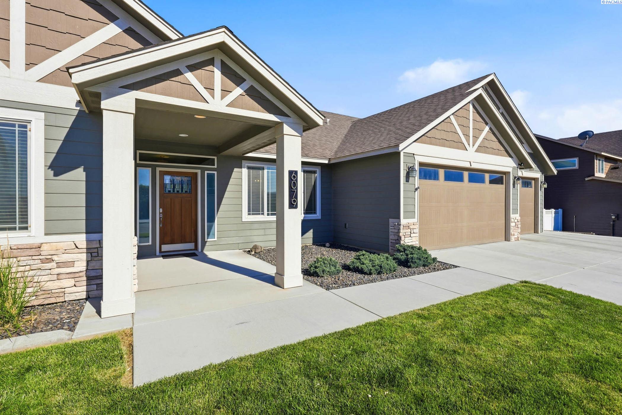 6079 Juneberry Dr, West Richland, WA 99353-5144