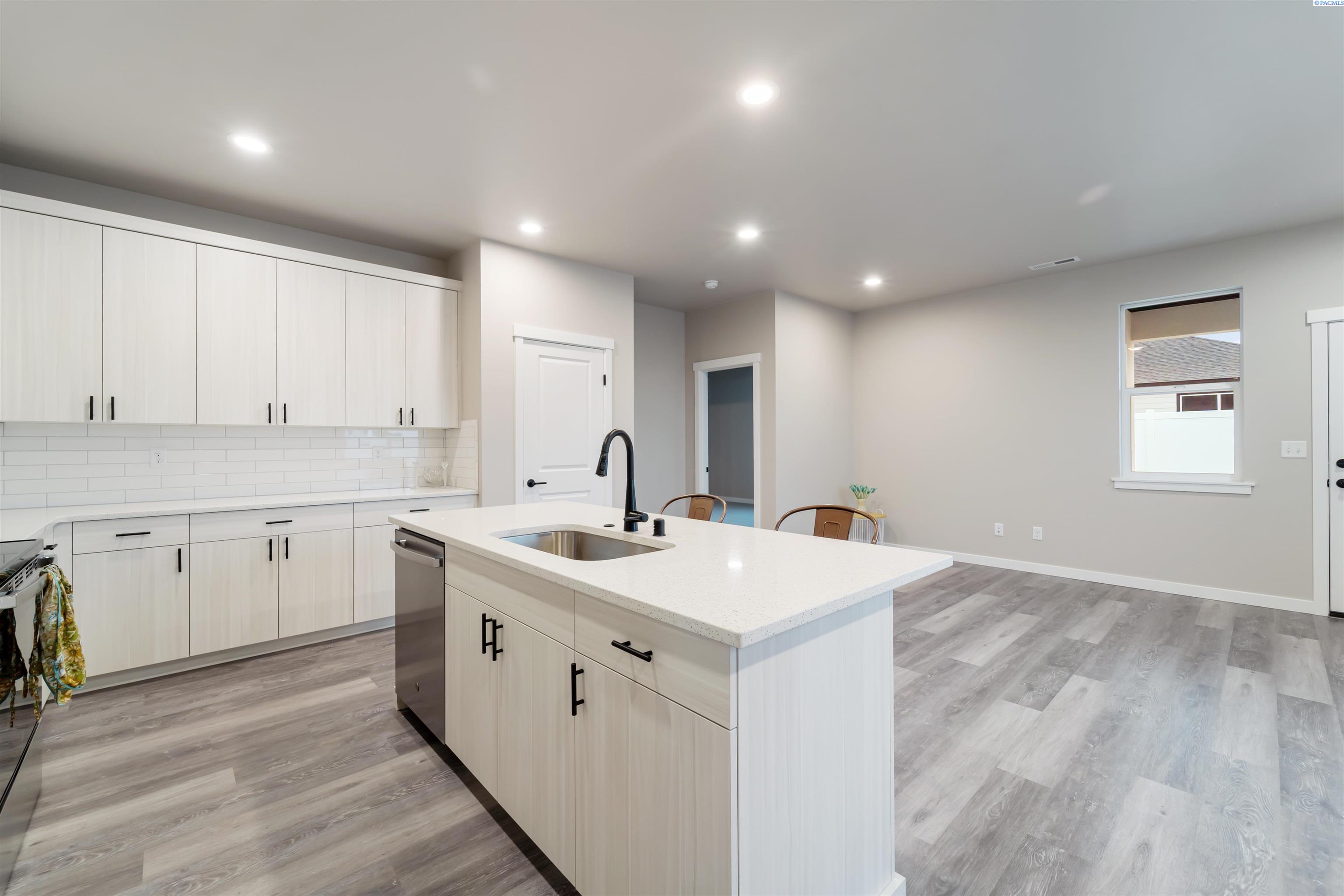 3654 Nuthatch St  Lot 209, Richland, WA 99352
