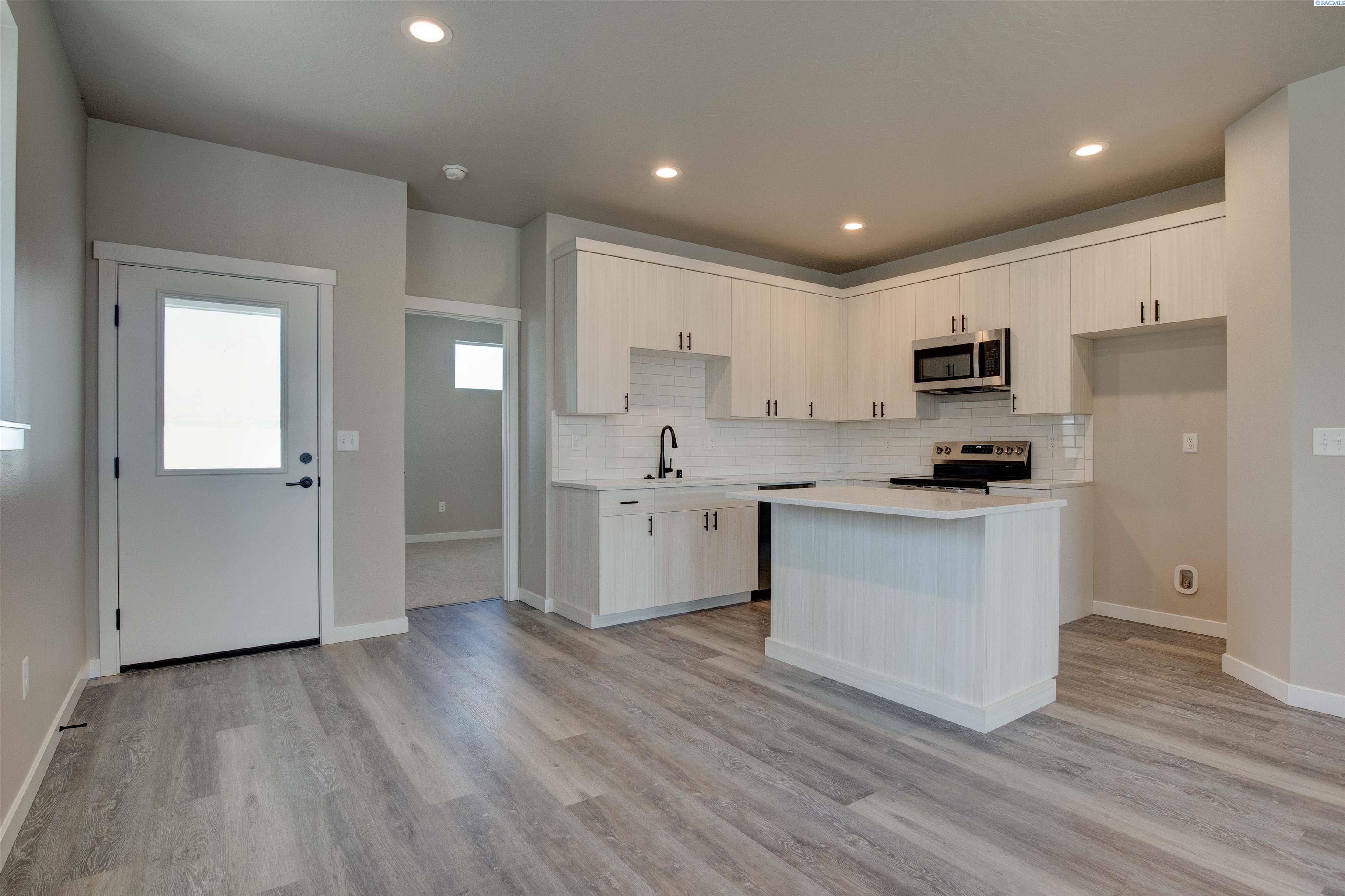 3640 Nuthatch St  Lot 210, Richland, WA 99352