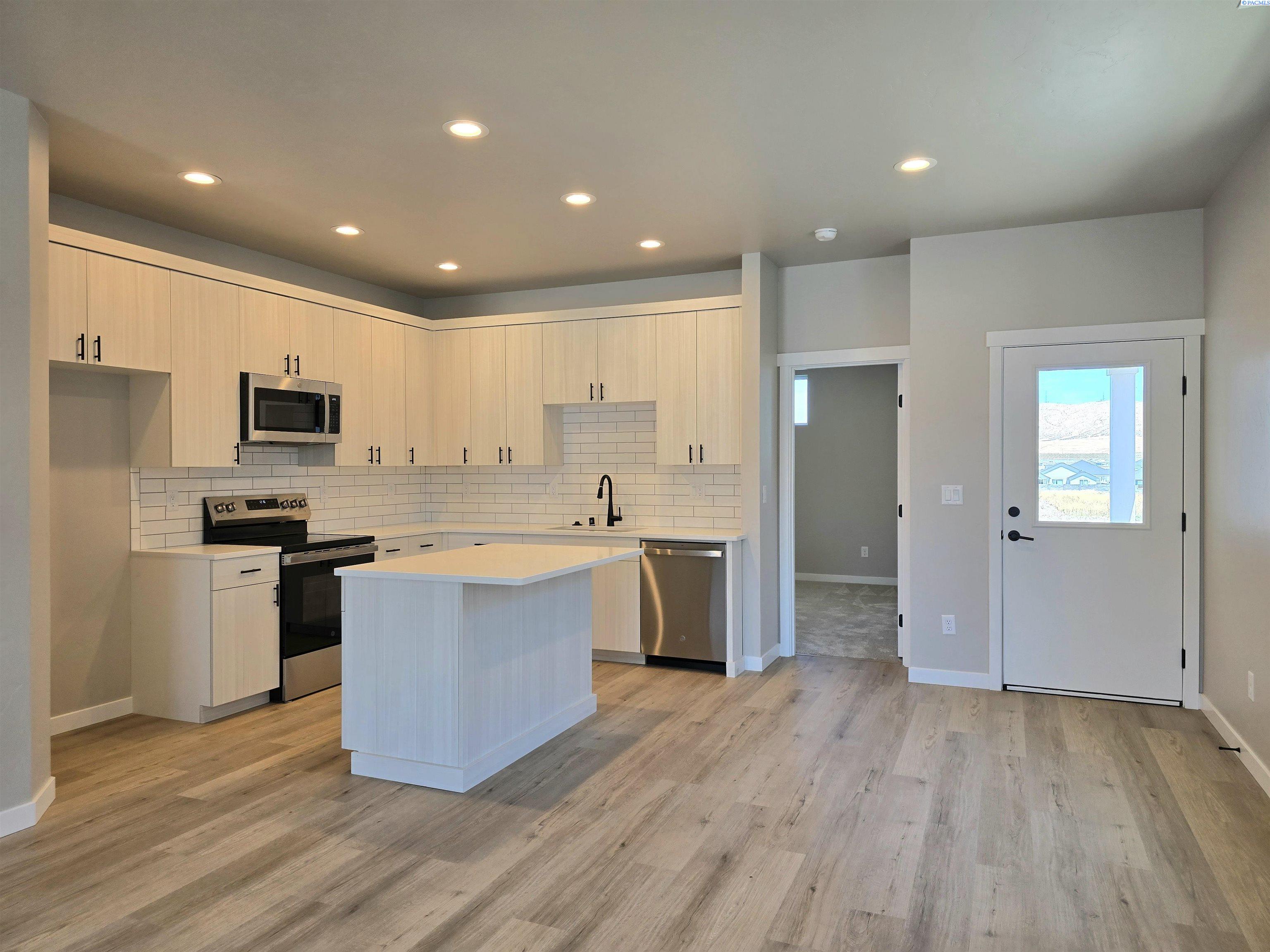 3640 Nuthatch St  Lot 210, Richland, WA 99352
