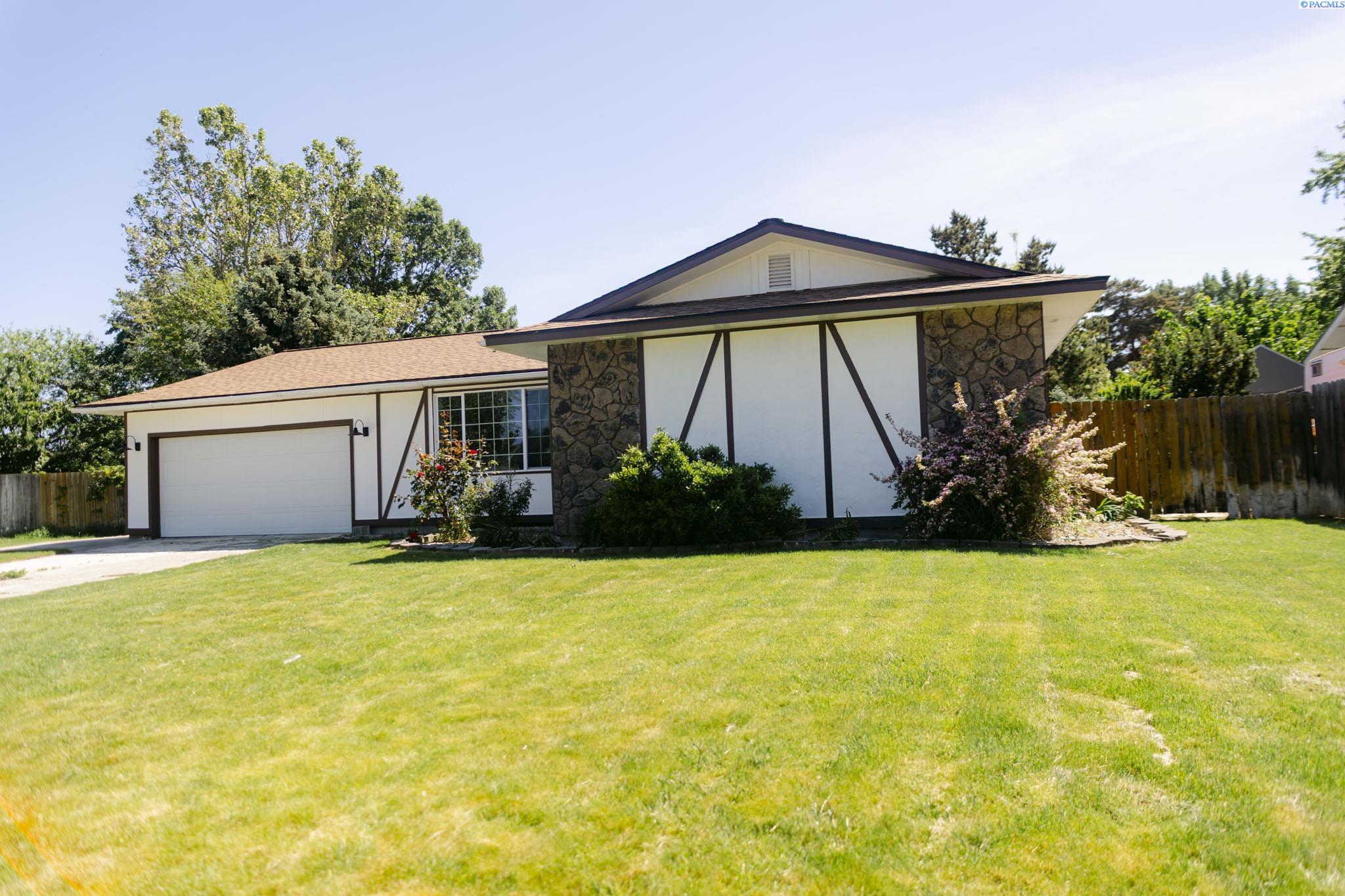 5015 6th Pl, Kennewick, WA 99336