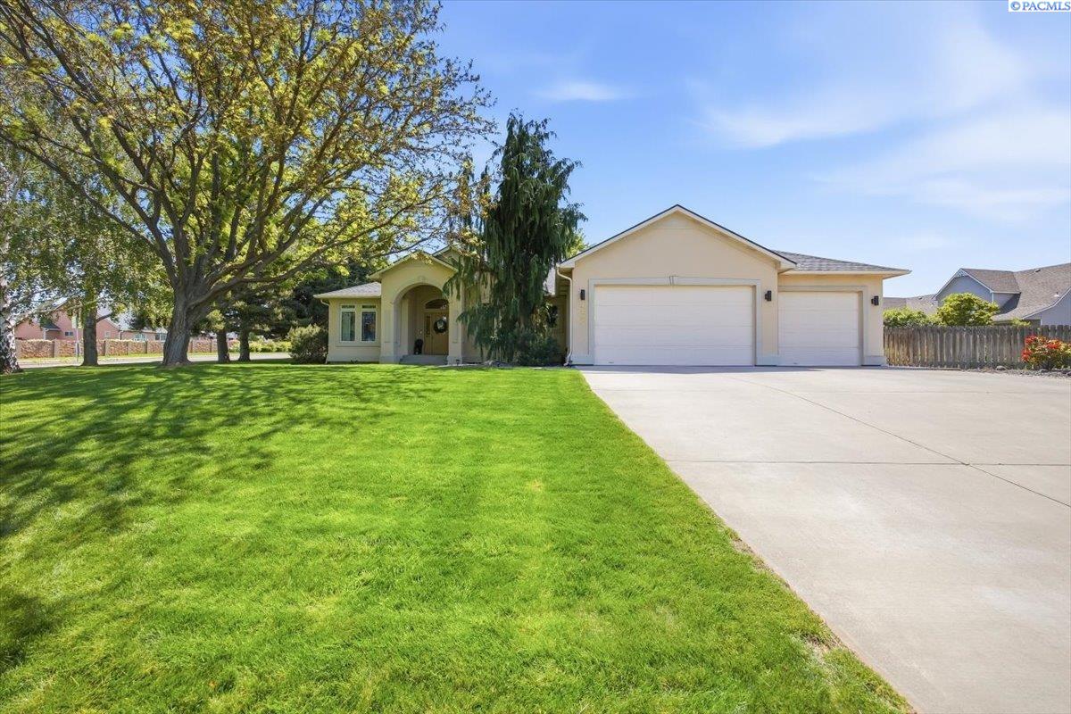 4401 19th Ave, Kennewick, WA 99338