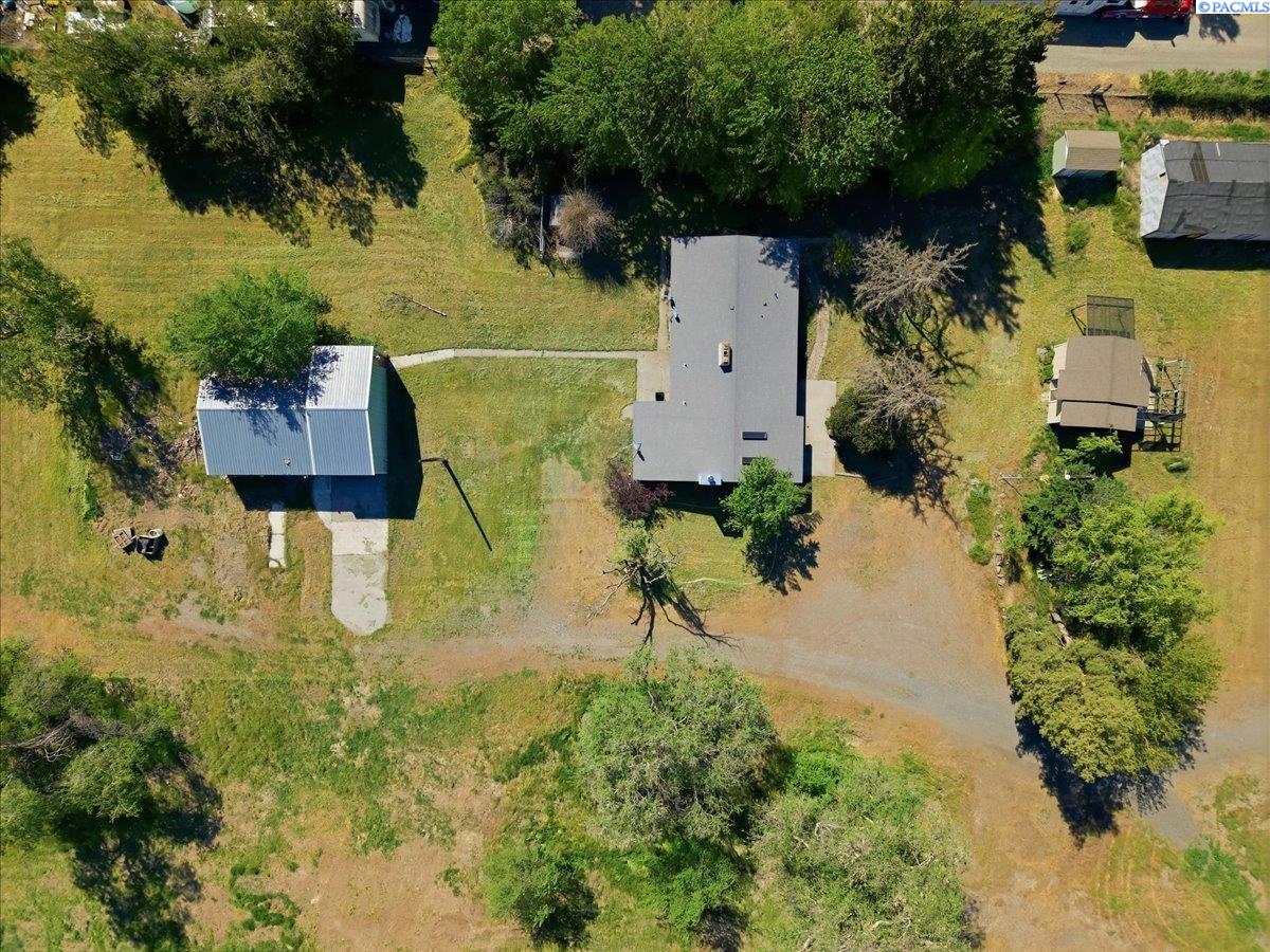 2723 Van Giesen, West Richland, WA 99354-4930