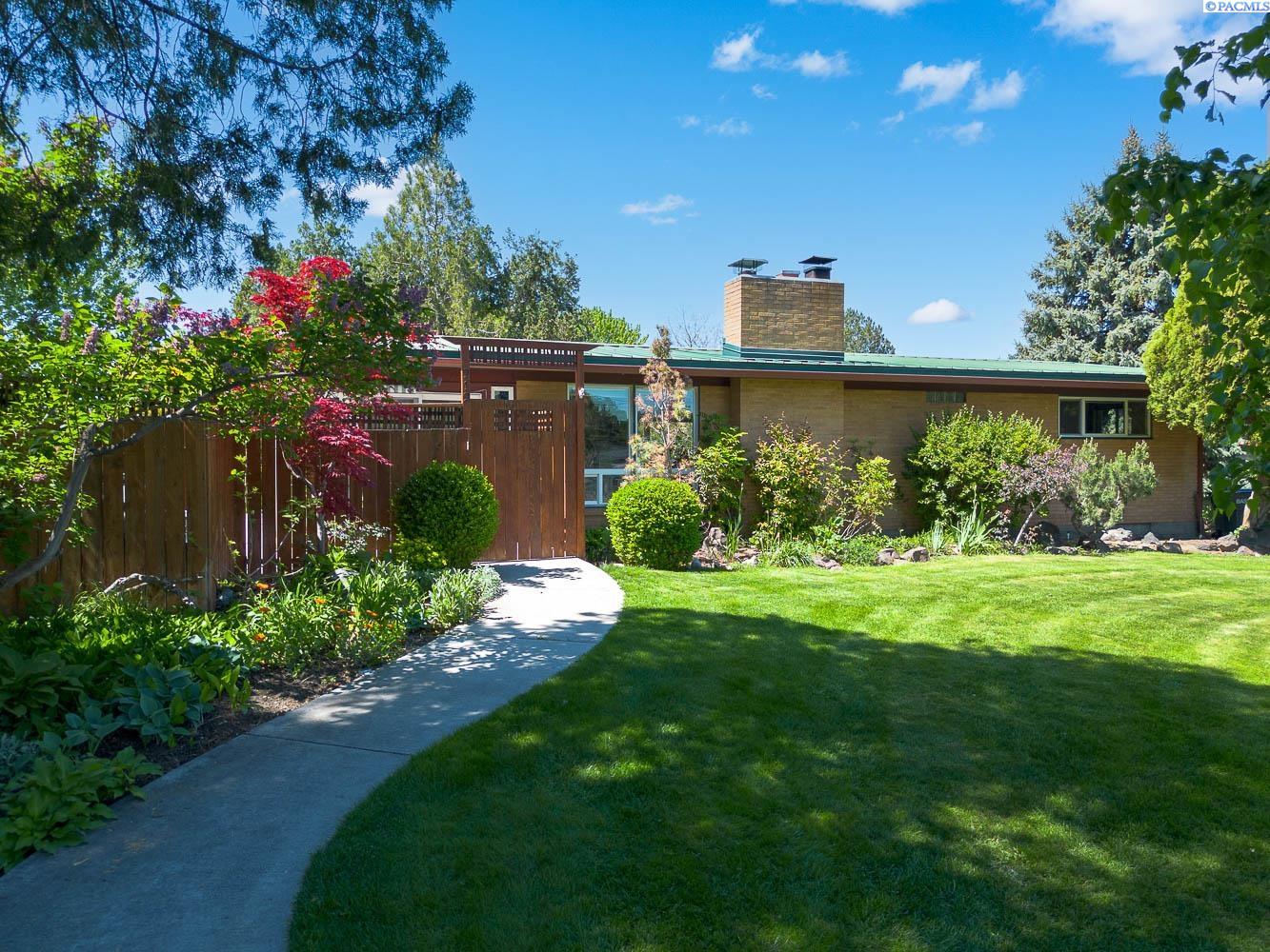 912 Road 48 , Pasco, WA 99301