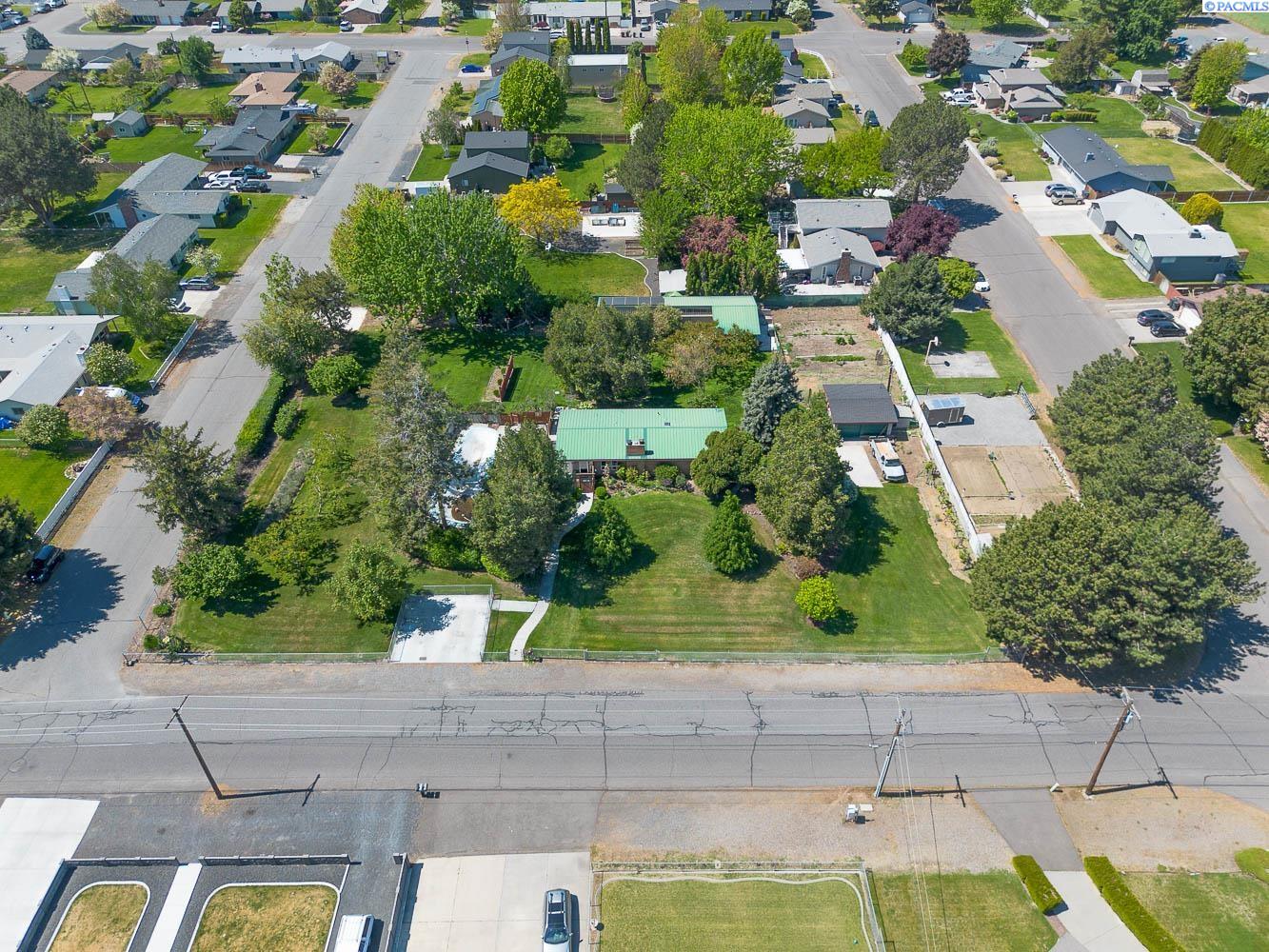 912 Road 48 , Pasco, WA 99301