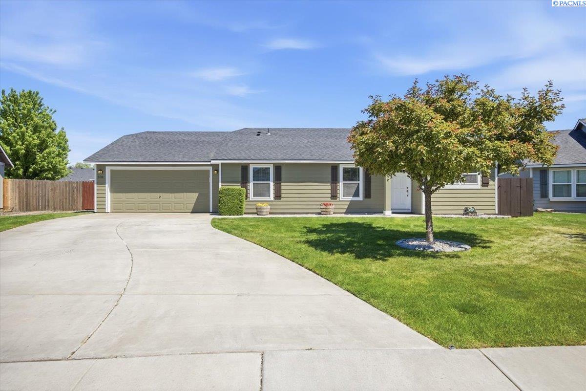5126 Monica St, West Richland, WA 99353