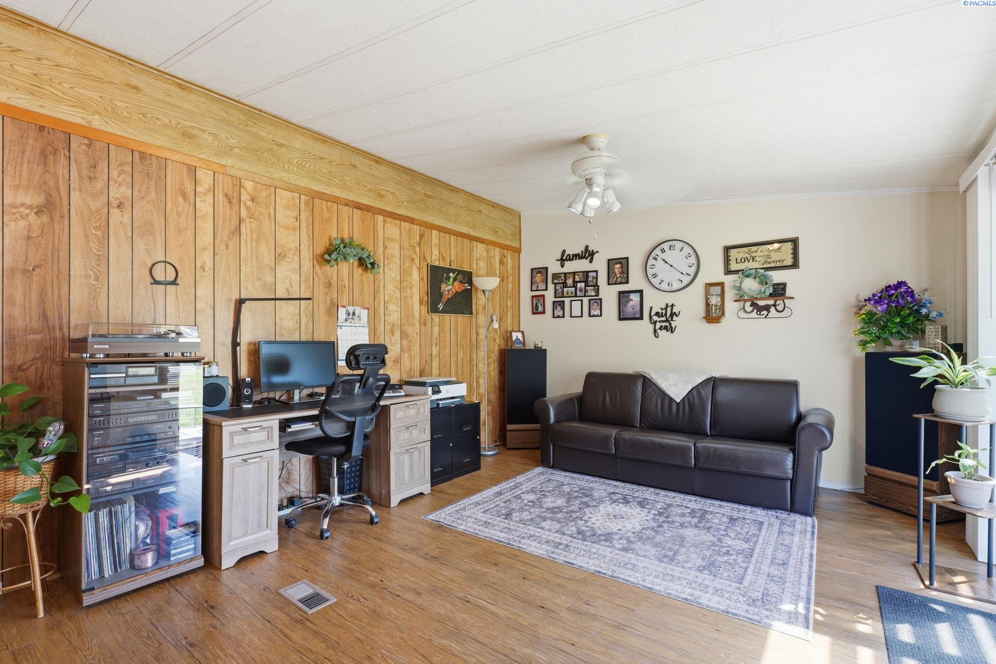 38706 140 Prnw , Benton City, WA 99320
