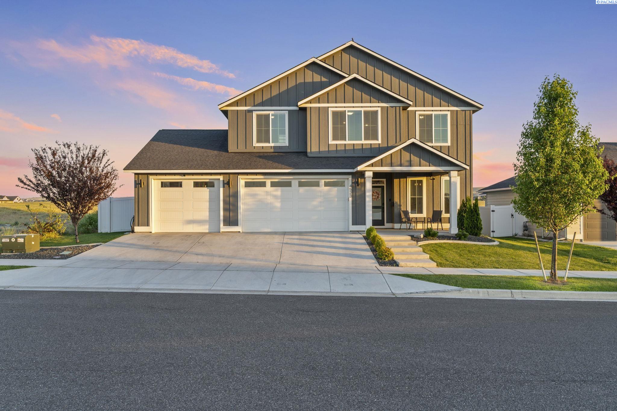 4523 Village View St, Richland, WA 99352