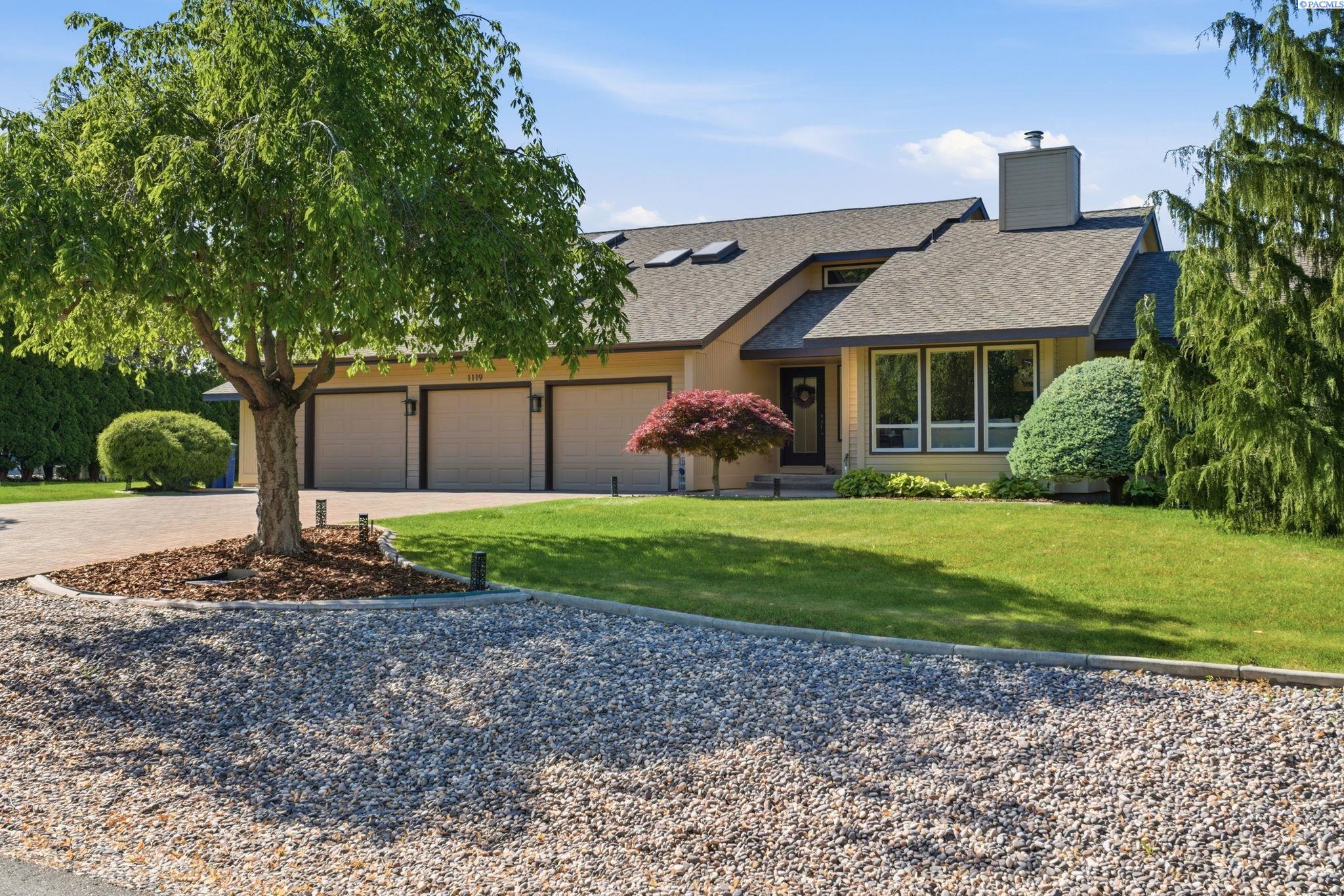 1119 Saddle Way, Richland, WA 99352