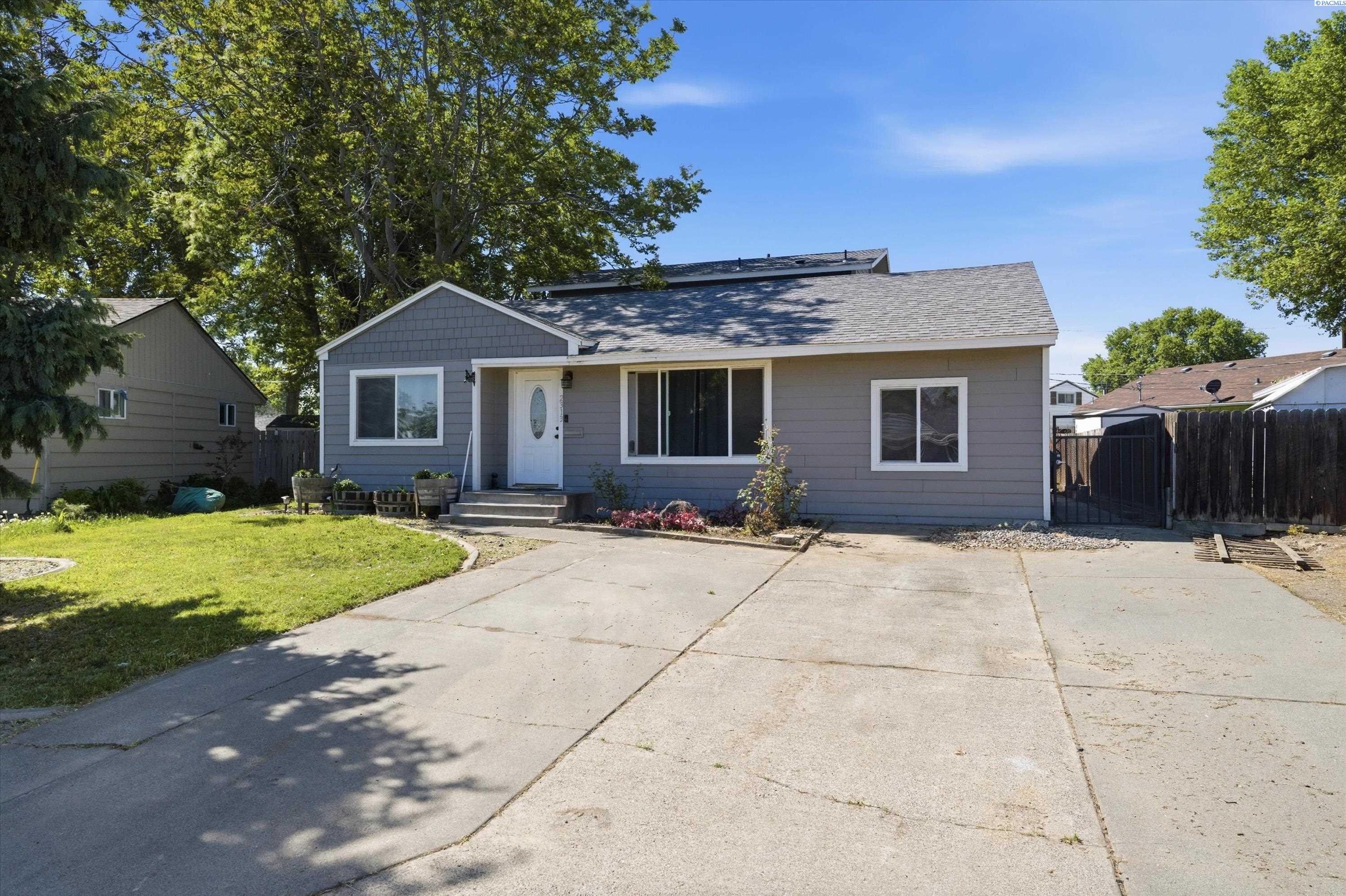 2313 1st Ave, Kennewick, WA 99336