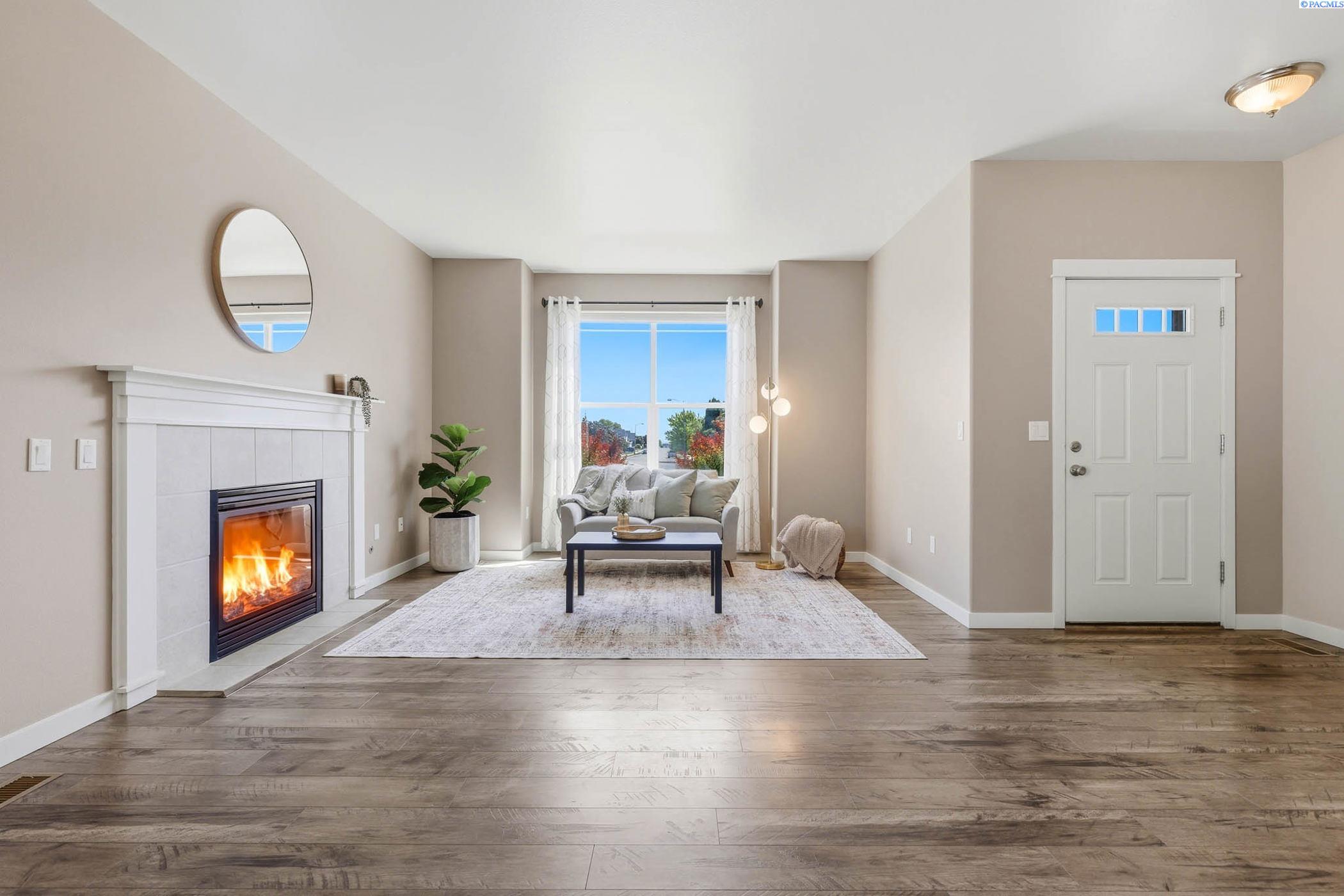 4912 Monrovia Ln, Pasco, WA 99301