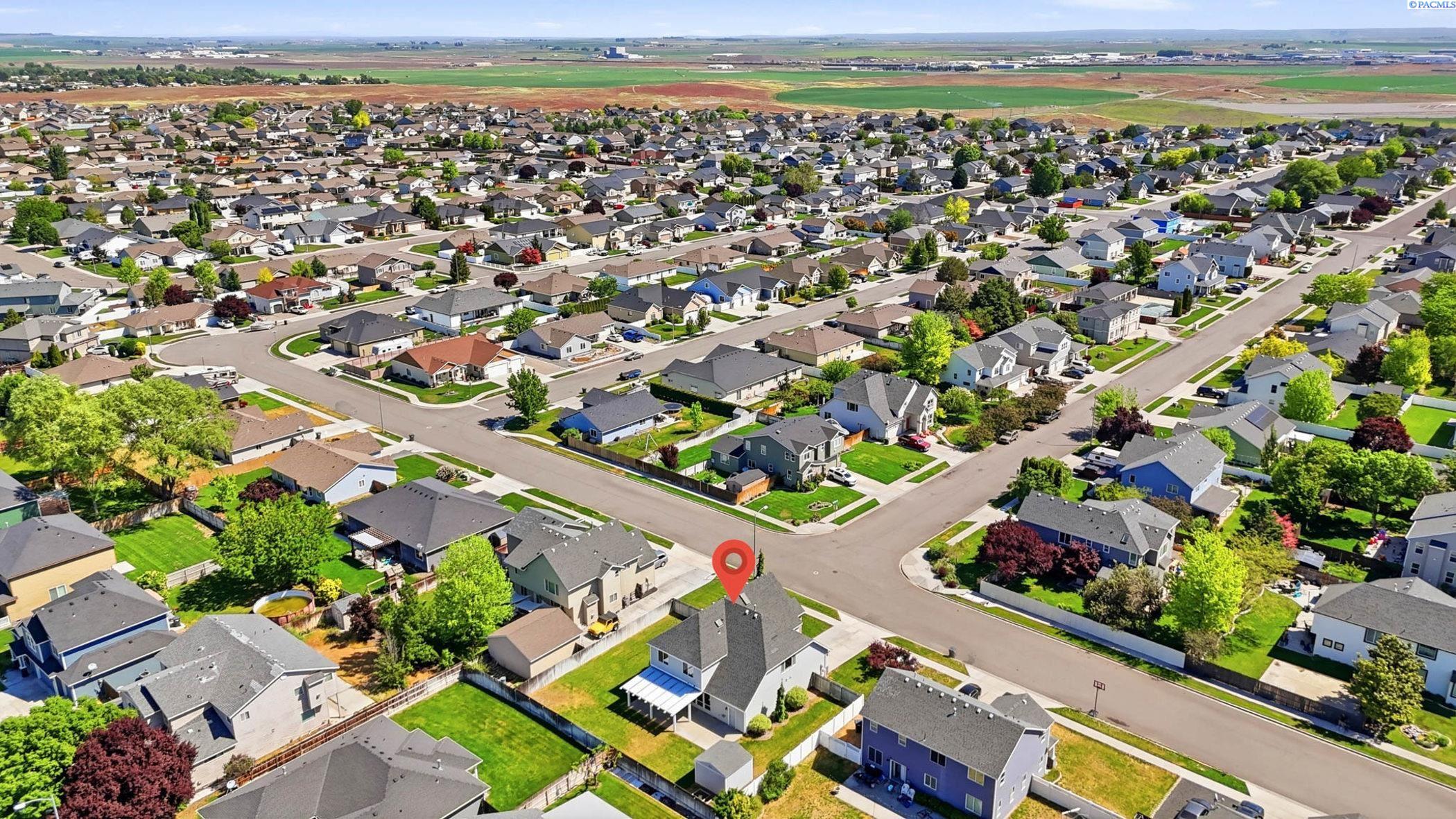 4912 Monrovia Ln, Pasco, WA 99301