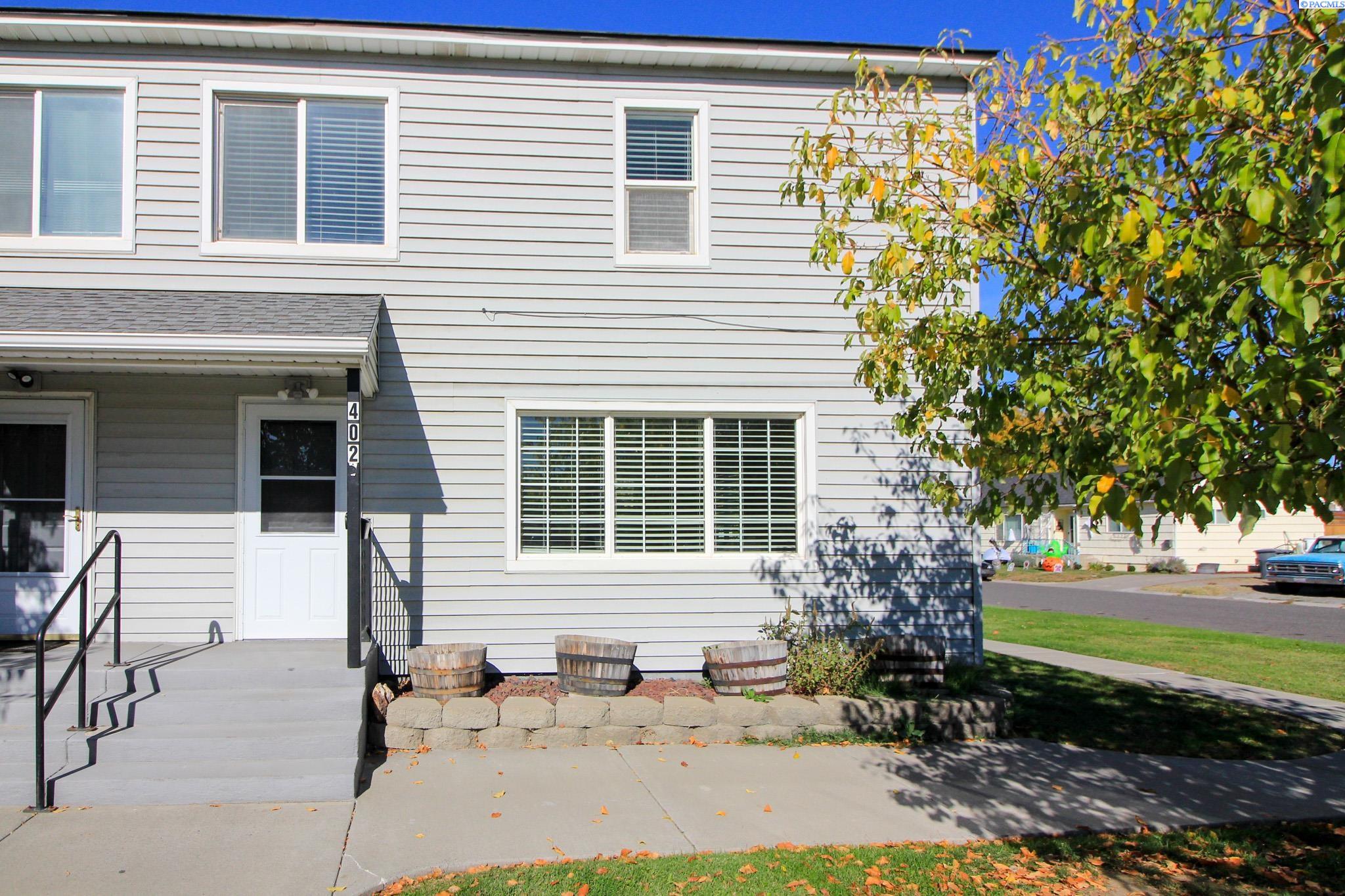 402 Benham St, Richland, WA 99352