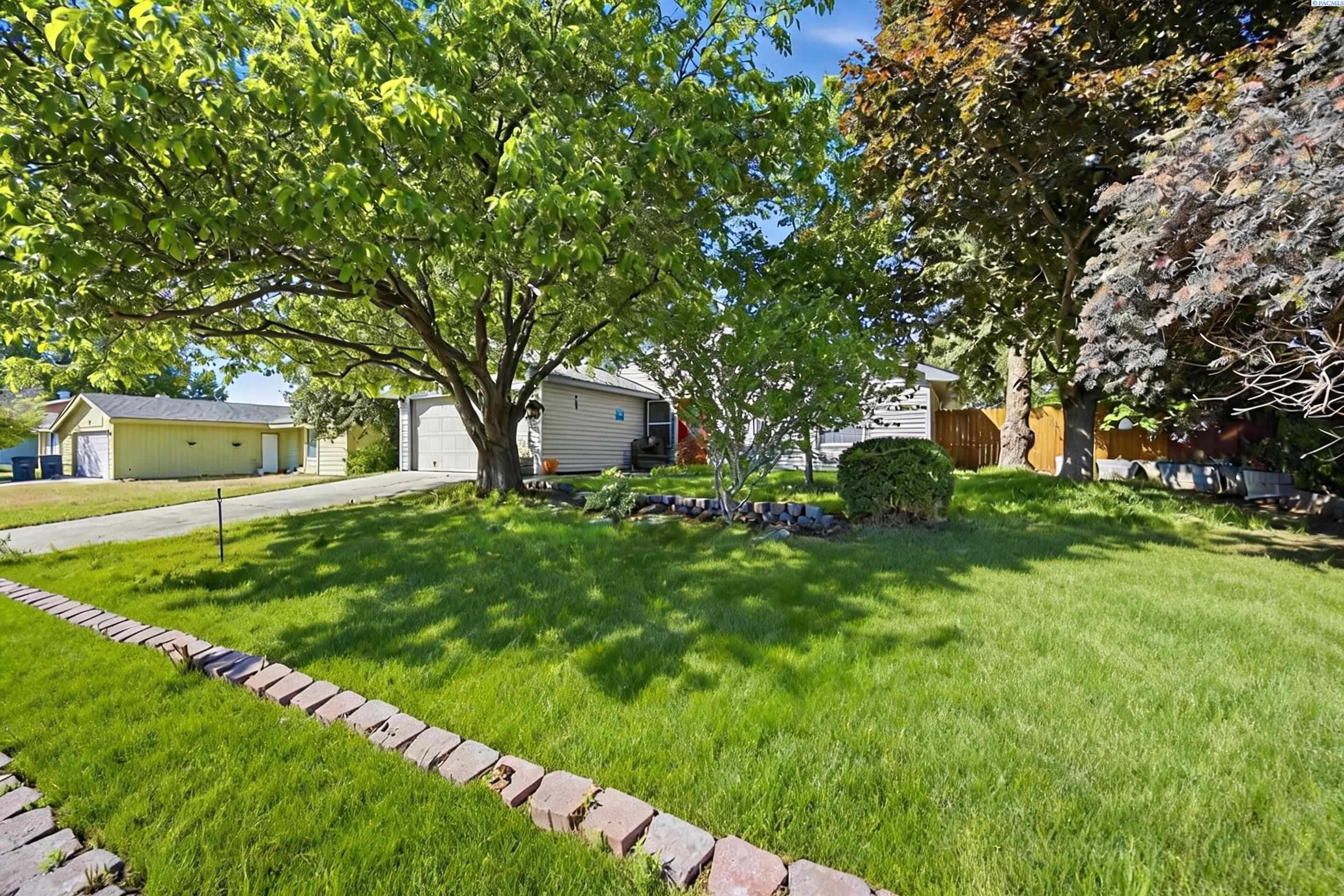 8712 Entiat Ave, Kennewick, WA 99336-9999