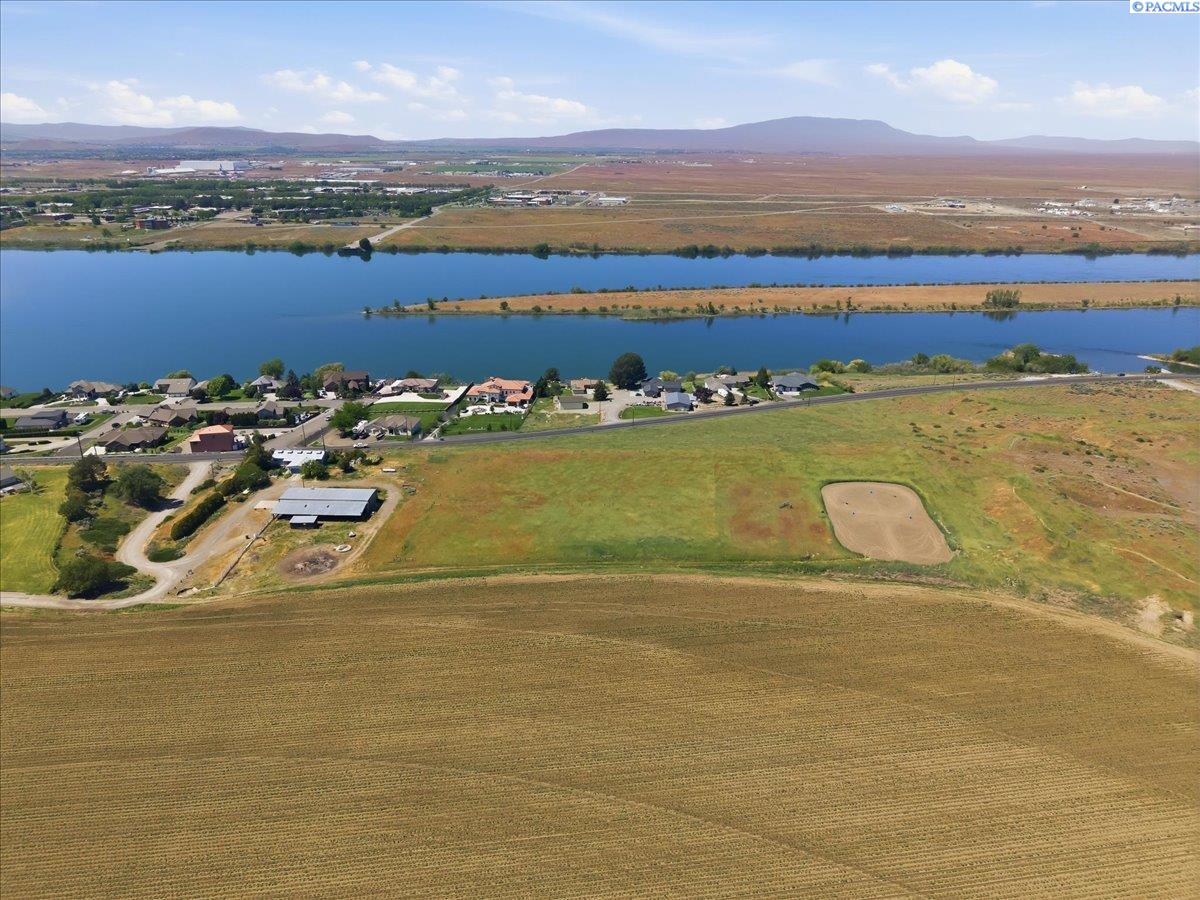 NKA Columbia River Rd, Pasco, WA 99301
