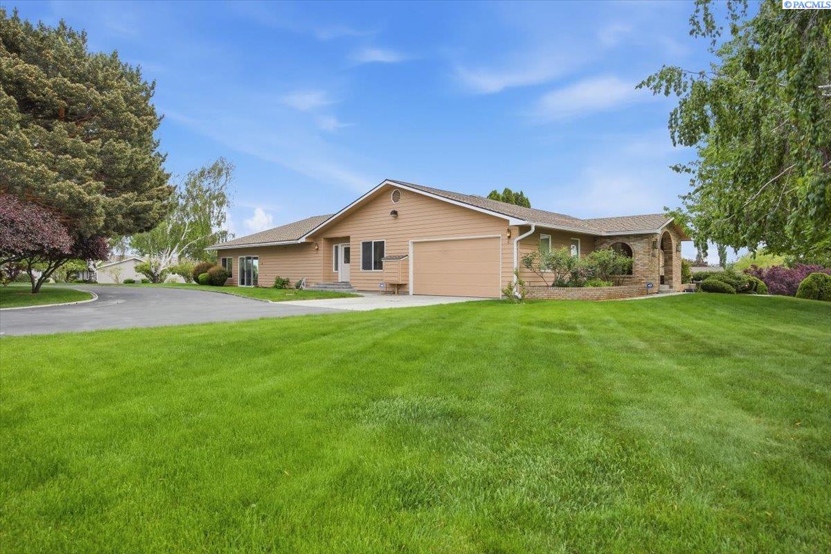 97304 Alhambra , Kennewick, WA 99338