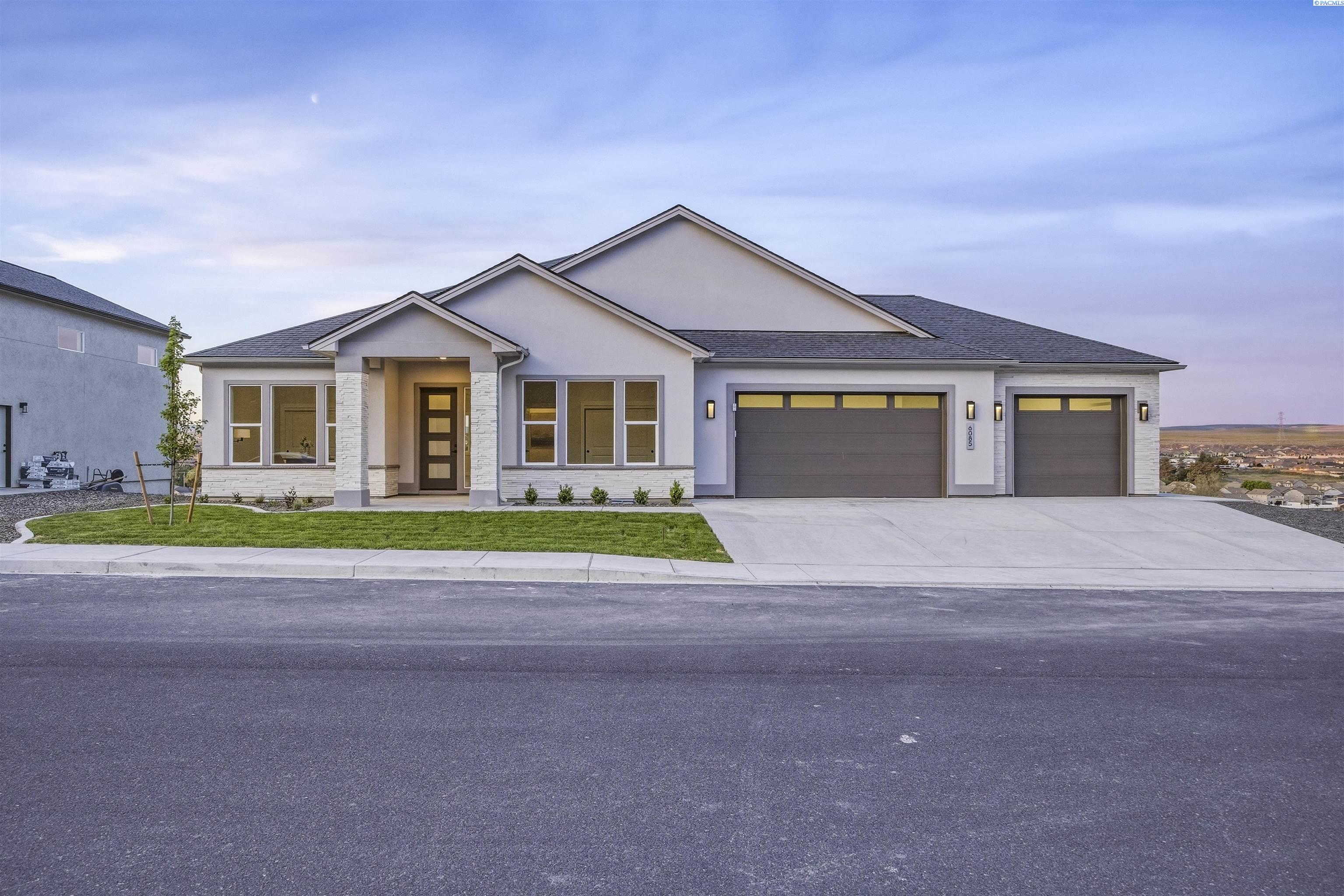 6085 28th Ave, Kennewick, WA 99338