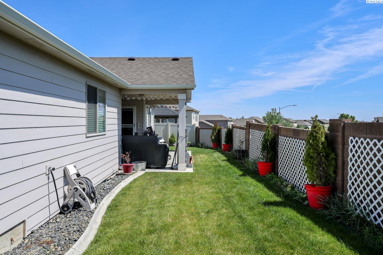 5539 32nd Ave, Kennewick, WA 99338
