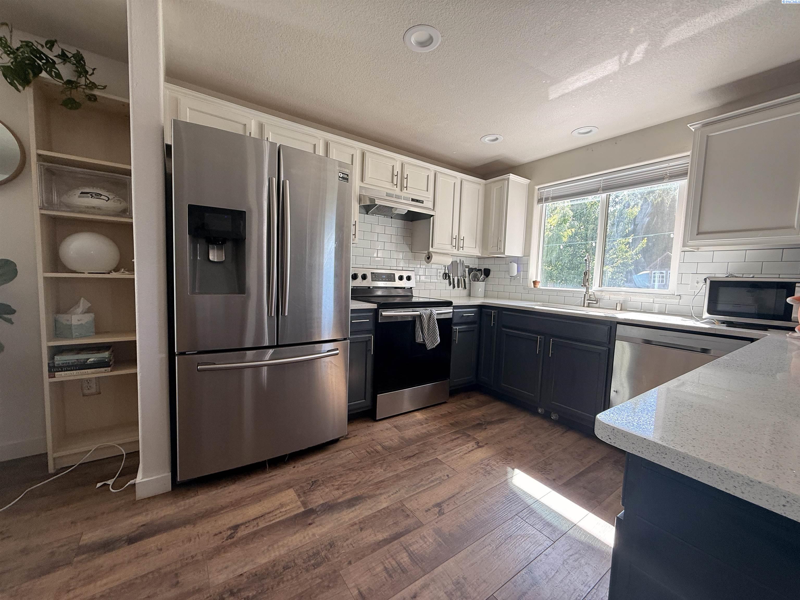 6112 Westminster Ln, Pasco, WA 99301