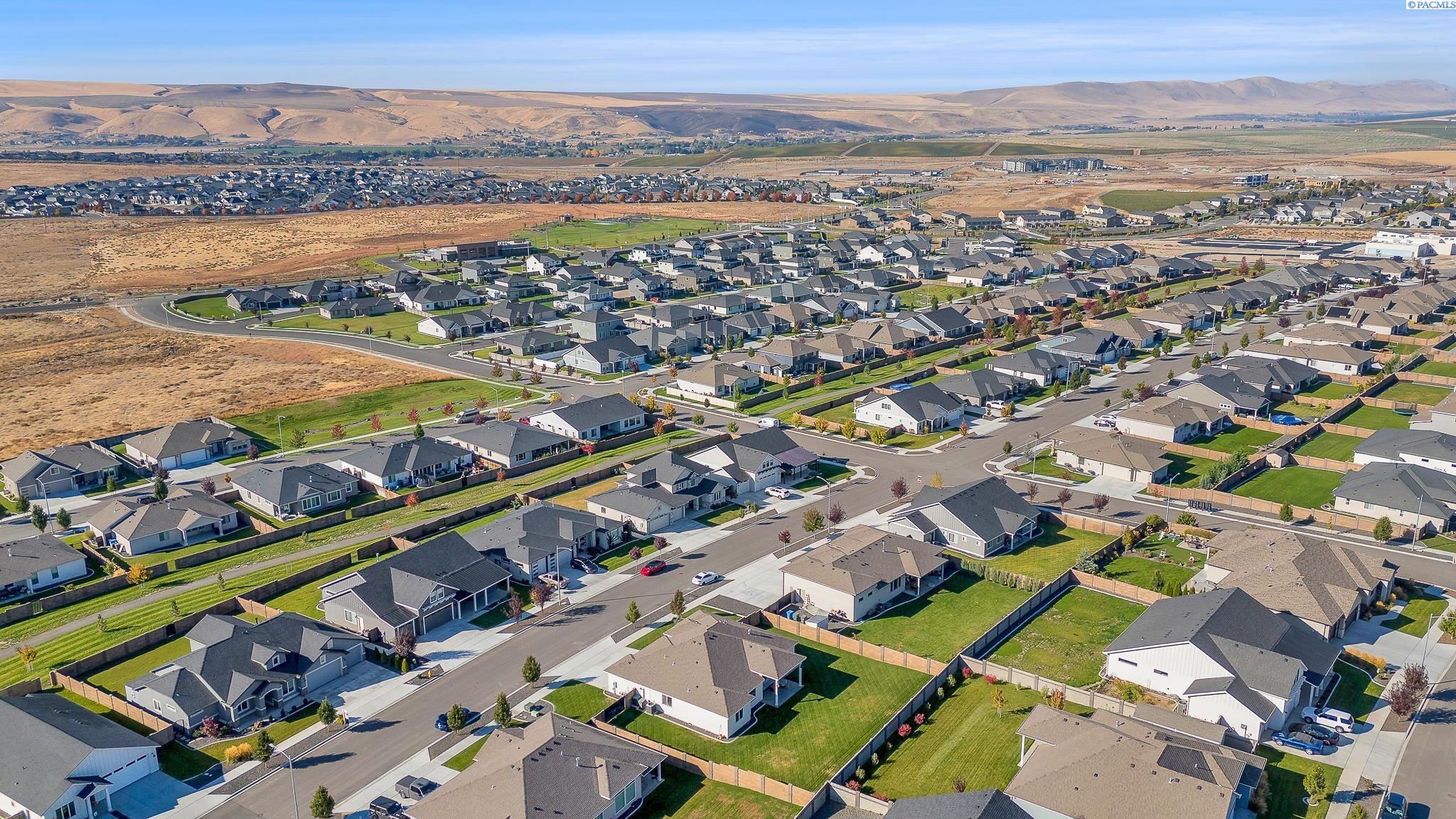 3956 Corvina , Richland, WA 99352
