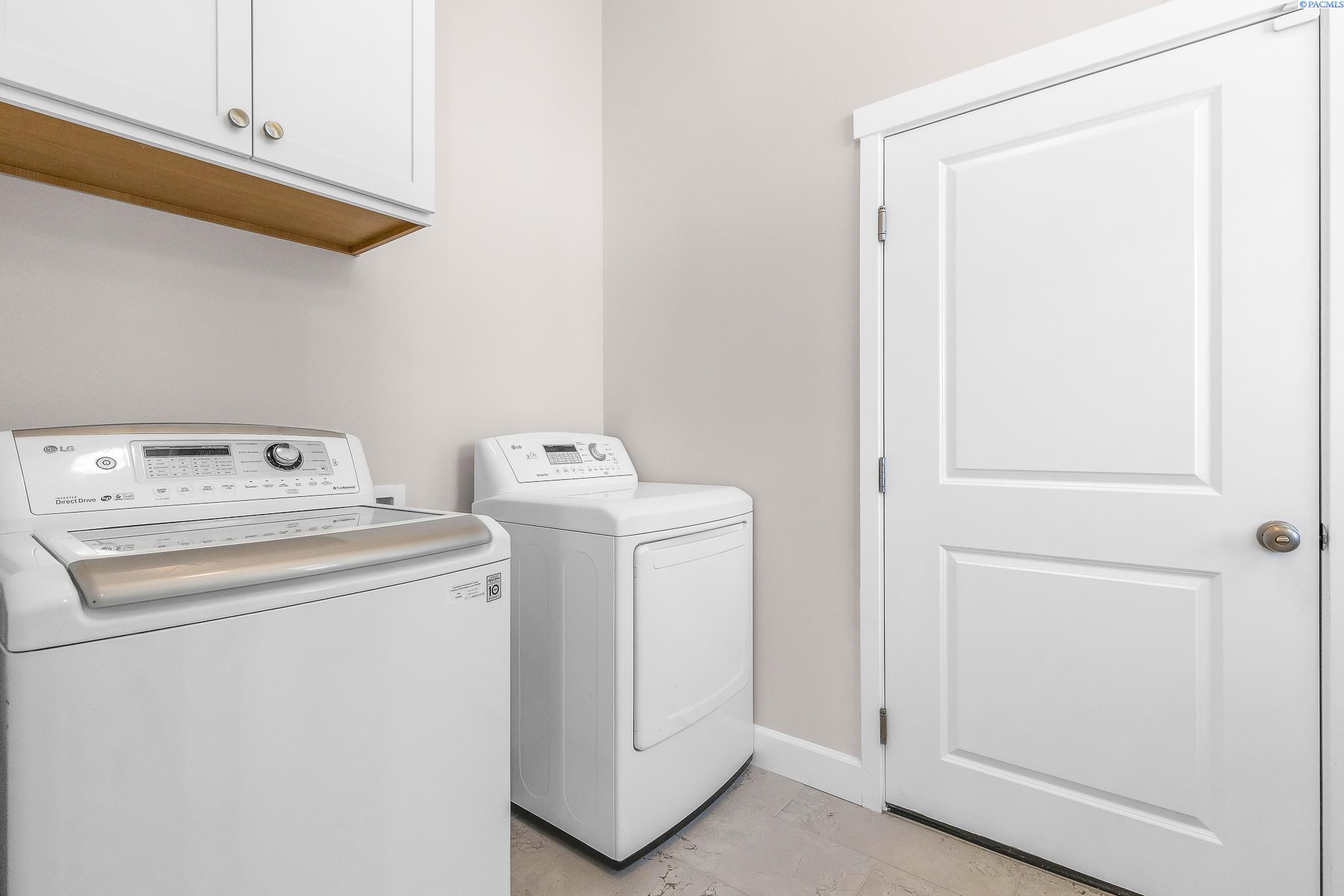 3956 Corvina , Richland, WA 99352