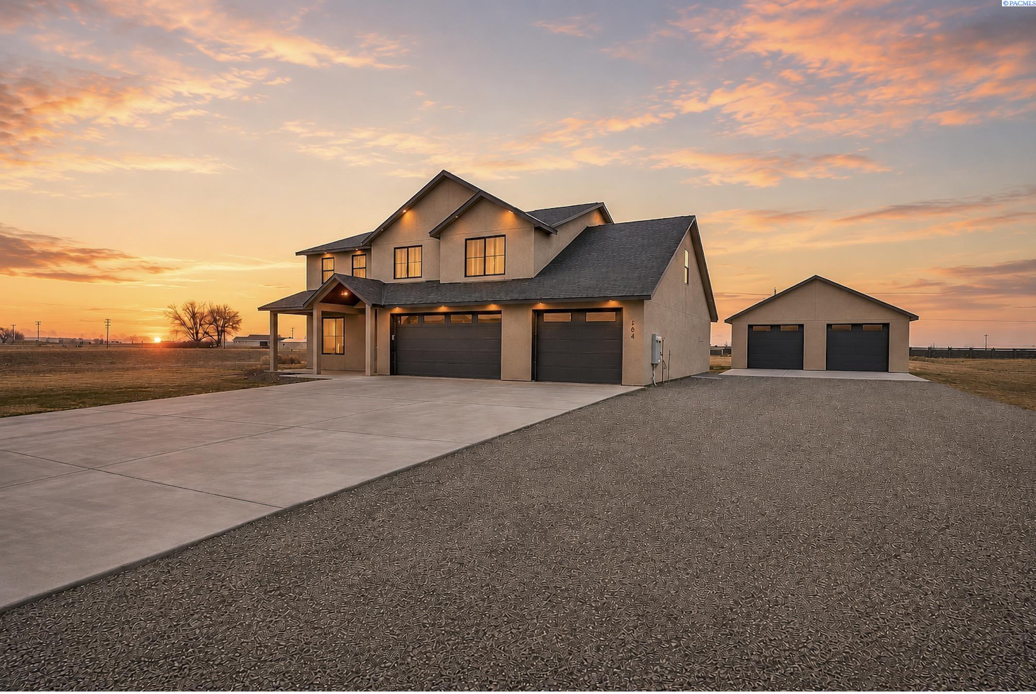 184 Taylor Ln, Pasco, WA 99301