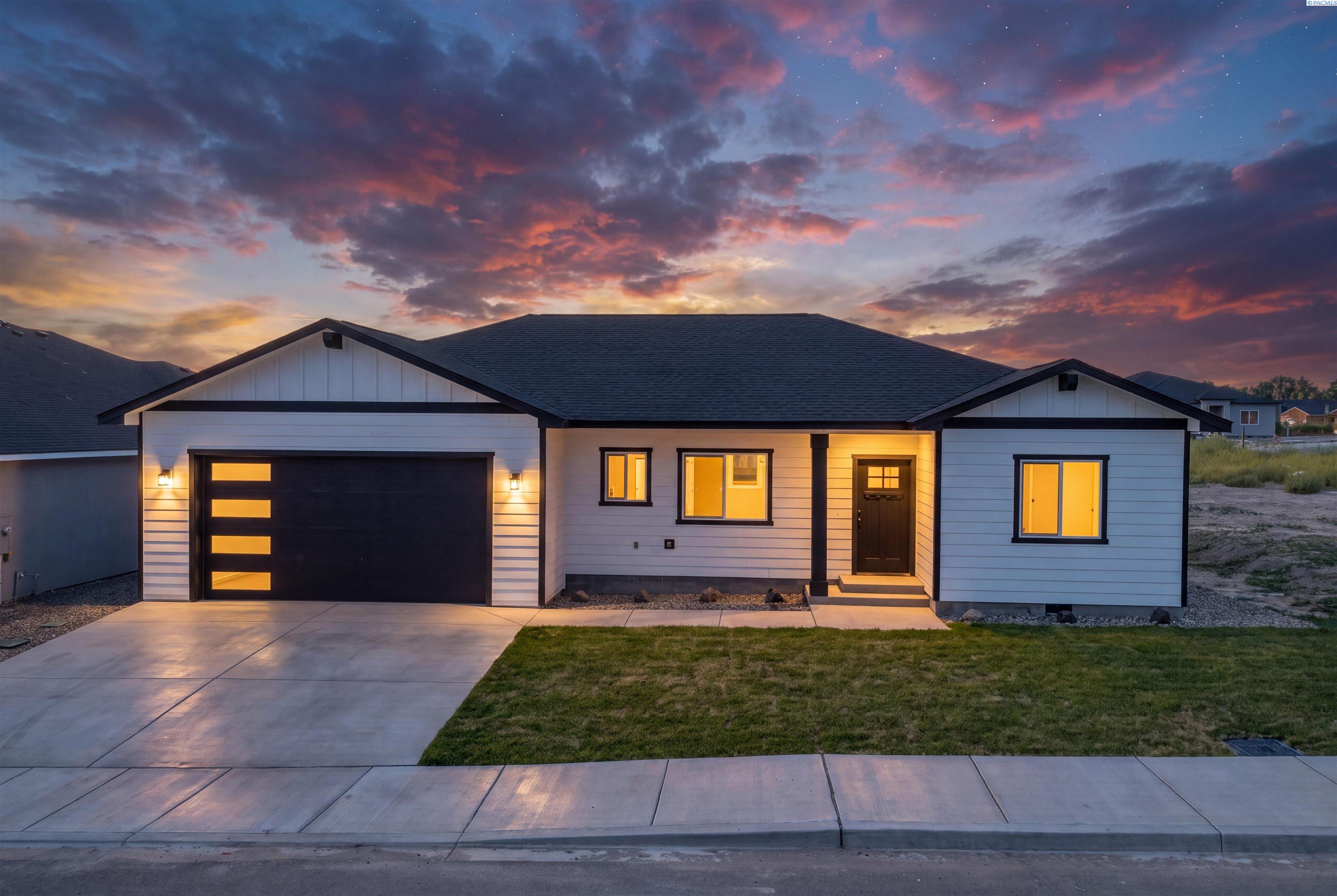 41st image of 312 Hogan St, Sunnyside, WA 98944 | MLS# 292864